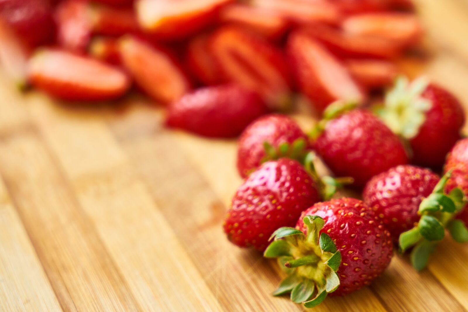 Sony a7R II sample photo. Strawberry, fruit, red photography