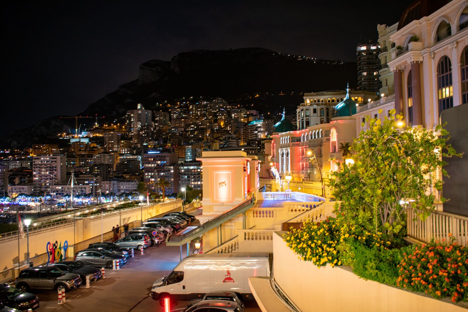 Nikon D5600 sample photo. City, night, lights photography