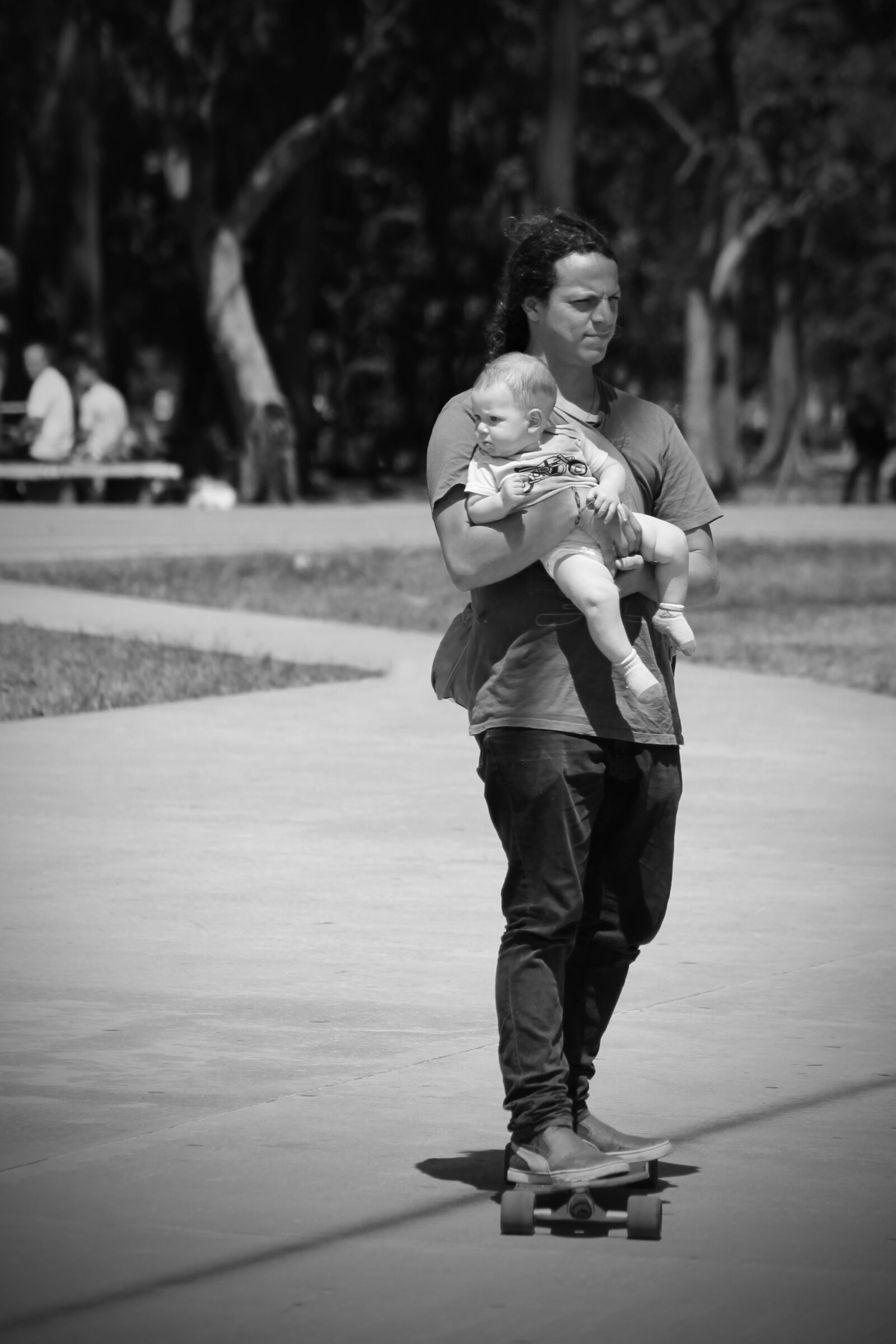 Canon EOS 1100D (EOS Rebel T3 / EOS Kiss X50) sample photo. Baby, father, love, skate photography