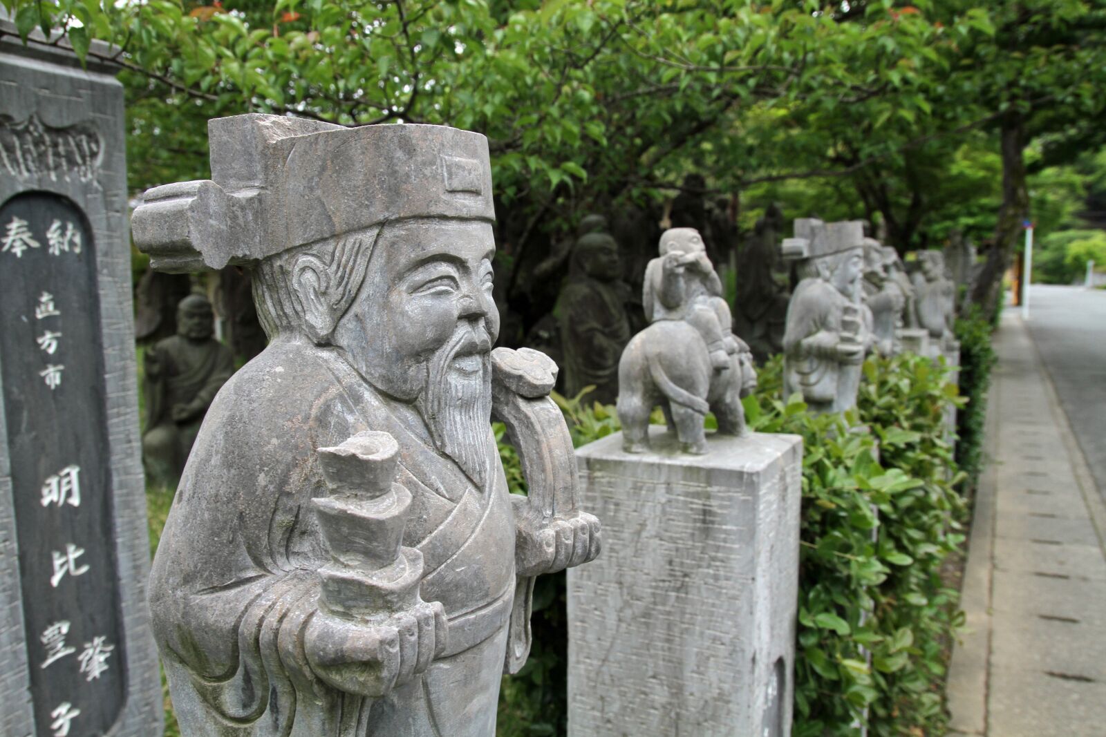 Canon EOS 7D sample photo. Statue, sculpture, religion photography