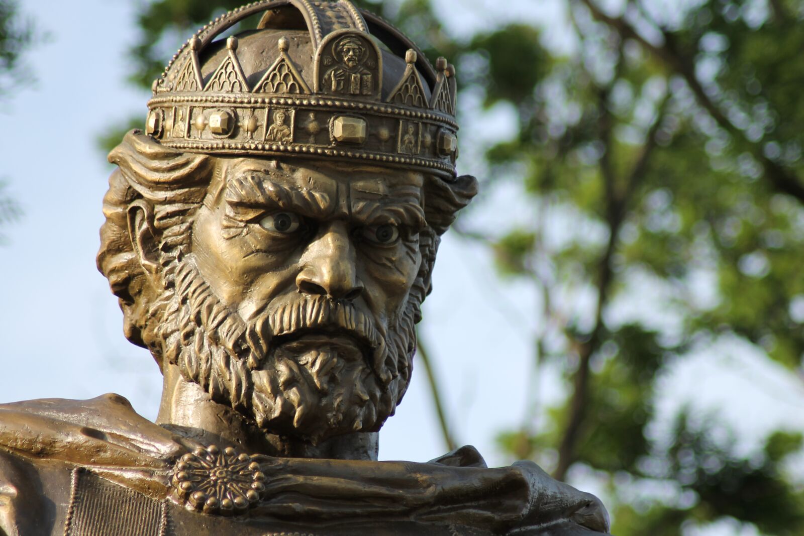 Canon EOS 1100D (EOS Rebel T3 / EOS Kiss X50) sample photo. Tsar samuil, monument, sofia photography