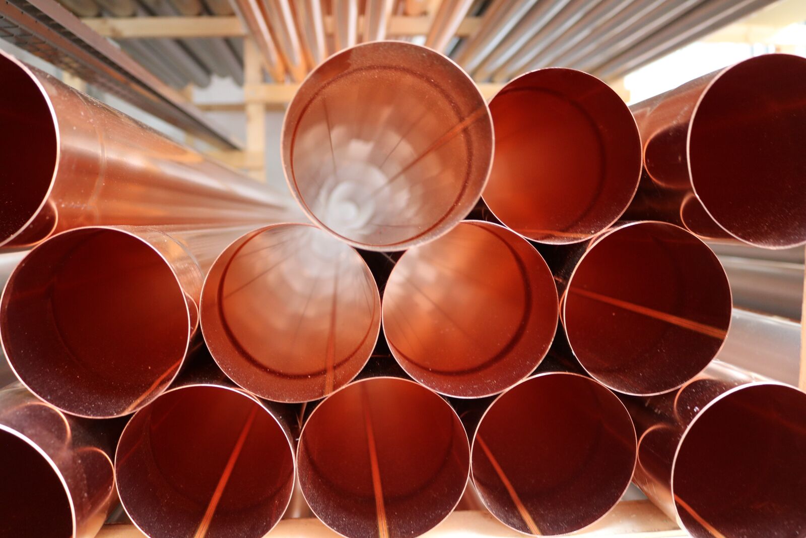 Canon EOS 750D (EOS Rebel T6i / EOS Kiss X8i) sample photo. Copper, pipes, metal photography