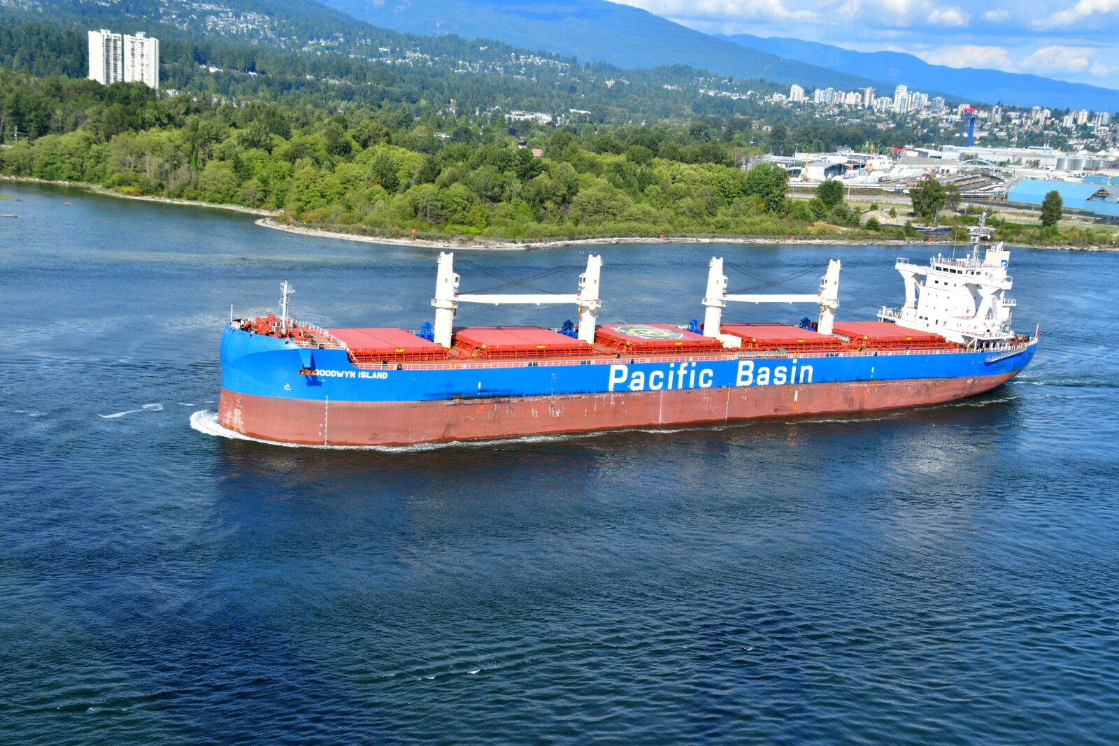 Nikon D7500 sample photo. Cargo ships, commerce, trans photography