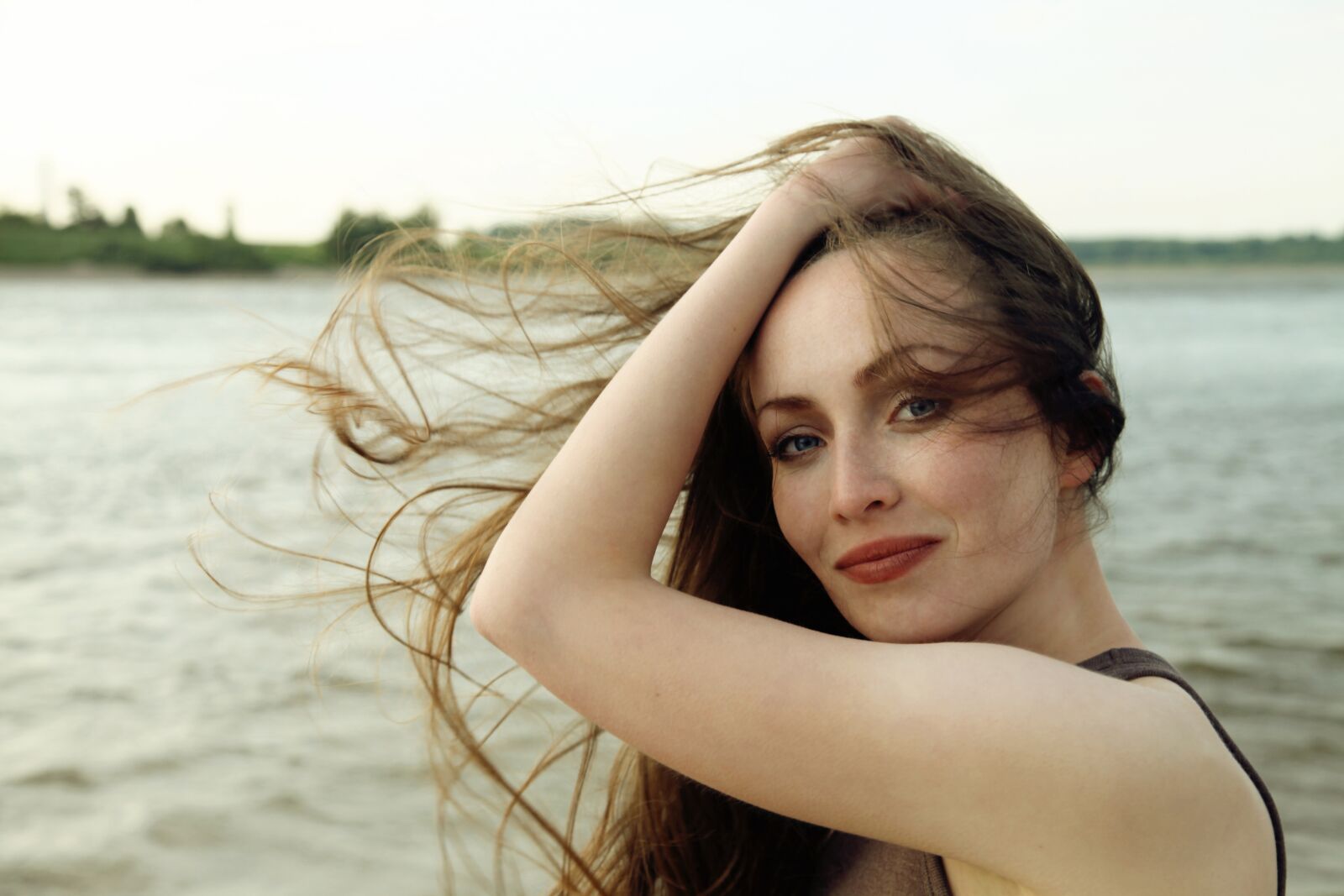 Canon EOS 5D Mark II sample photo. Attractive, beautiful, natural photography