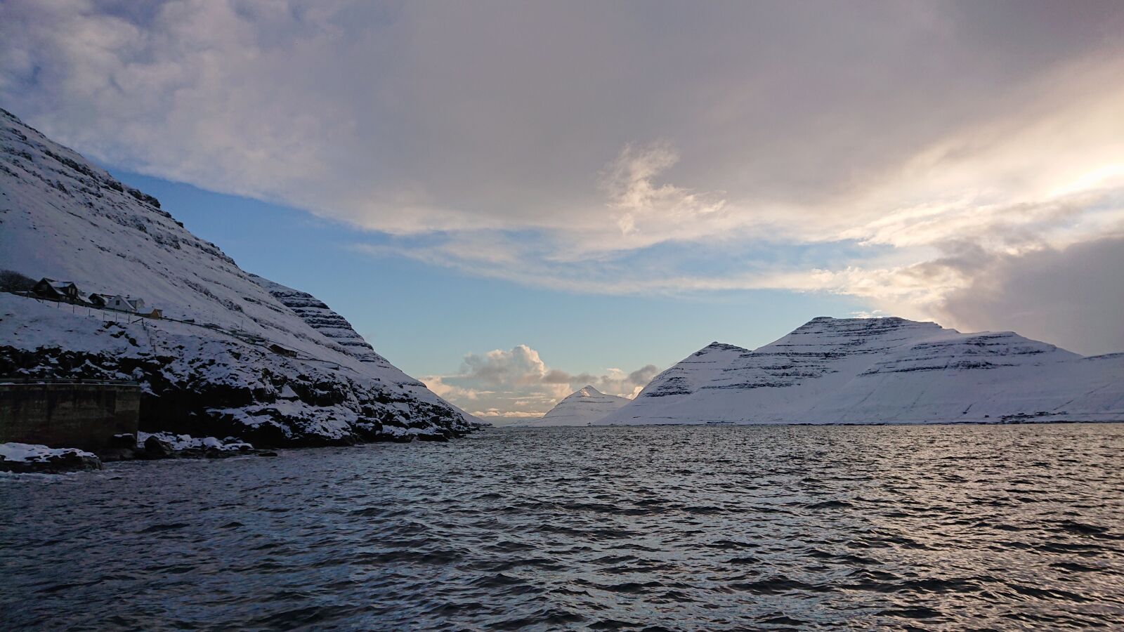 Sony Xperia XZ2 Compact sample photo. Scandinavia, landscape, sea photography