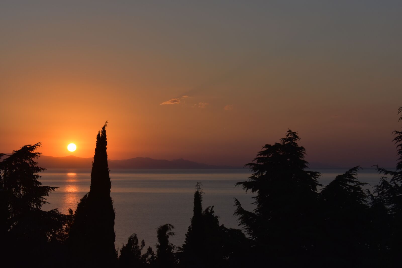 Nikon D3400 sample photo. Dawn, sunrise, sun photography
