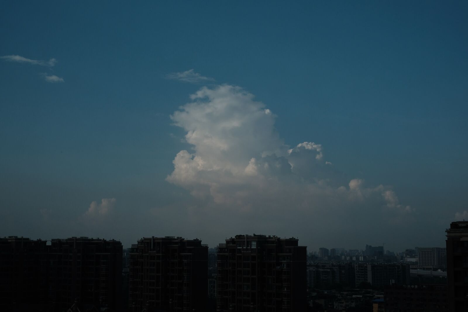 Fujifilm X-T20 sample photo. Cloud, sky, background photography