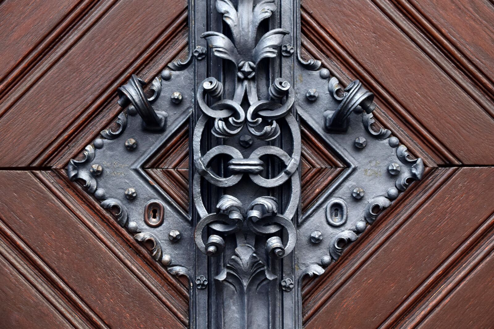 Nikon D3300 sample photo. Door, input, house entrance photography