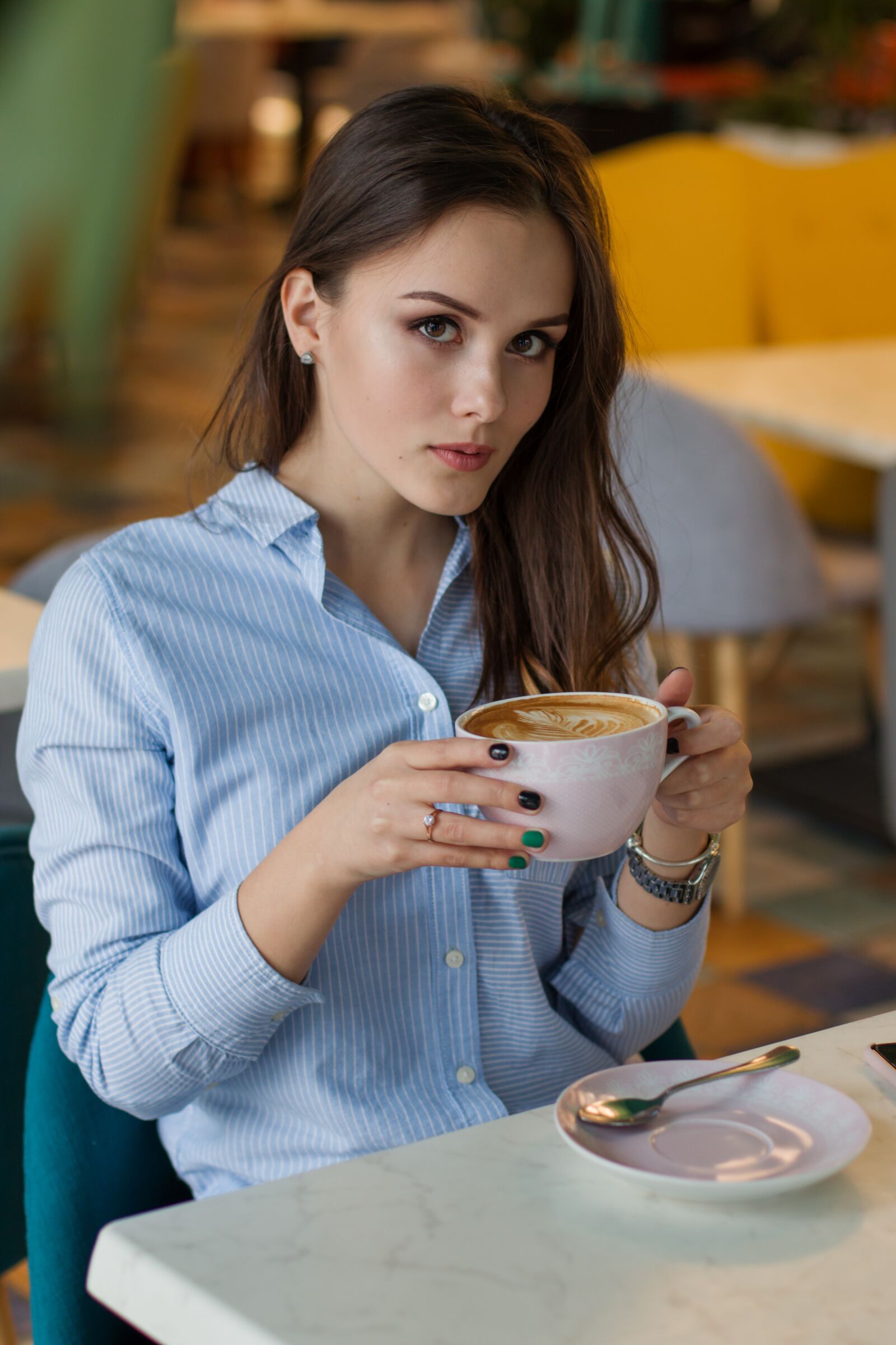 Canon EOS 70D + Canon EF 50mm F1.4 USM sample photo. Woman, grown up, within photography