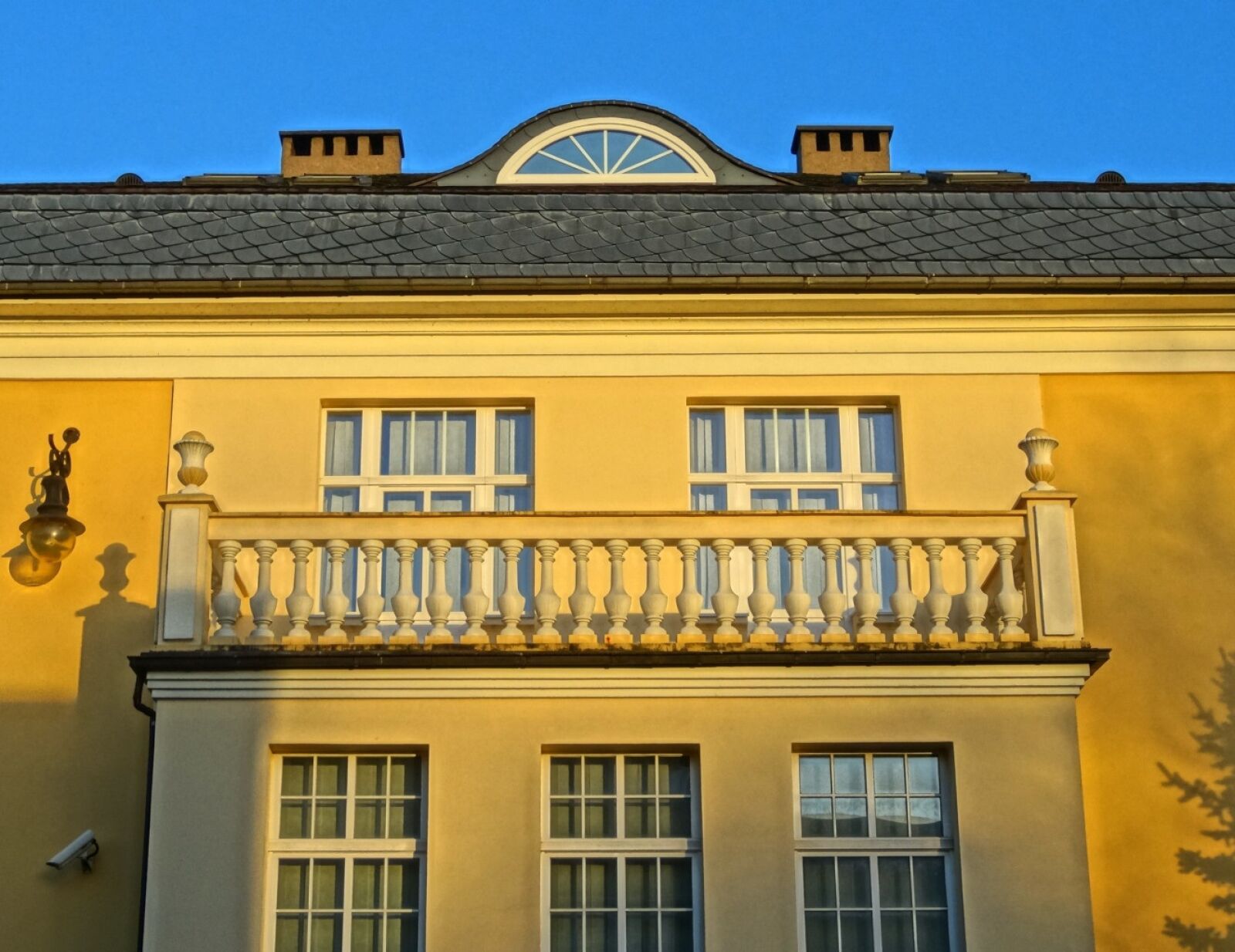 Sony Cyber-shot DSC-HX20V sample photo. Ossolinskich, bydgoszcz, house photography