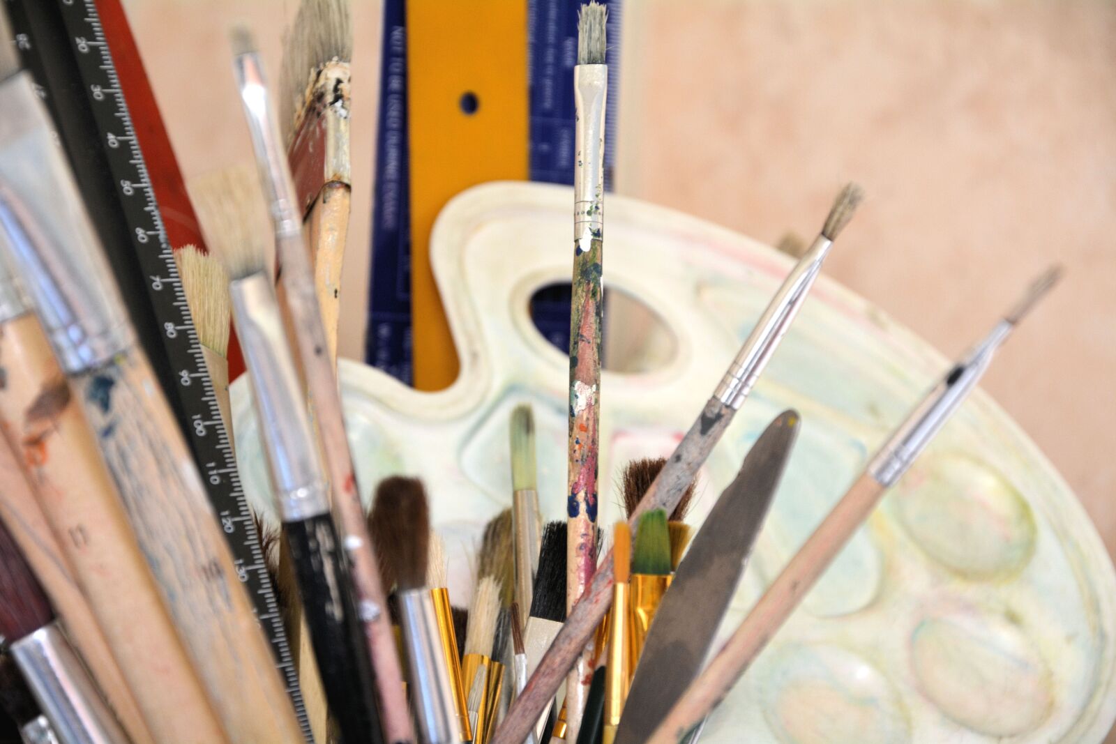 Nikon D5200 sample photo. Paint brushes, palette, creativity photography