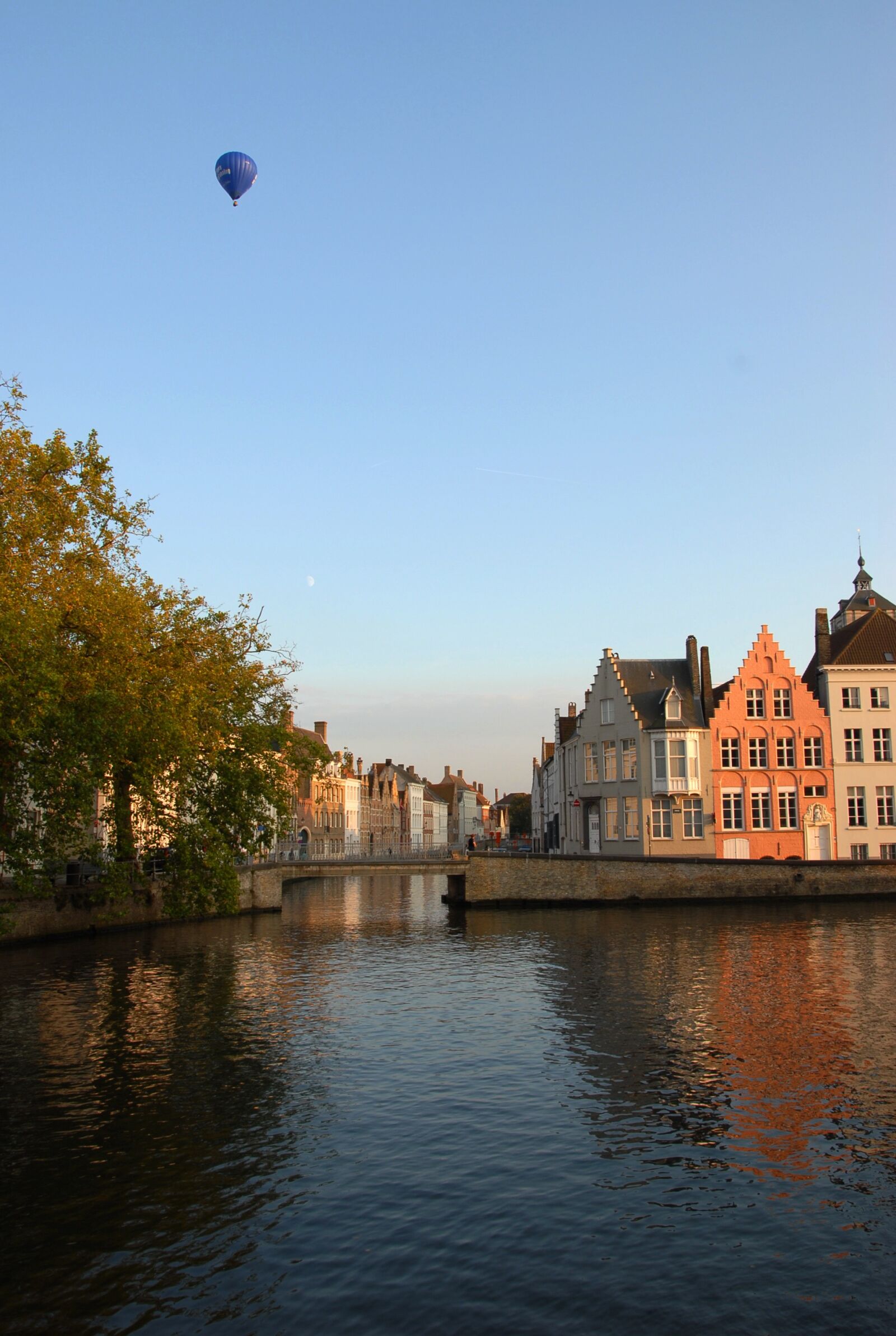 Nikon D200 sample photo. Belgium, bruges, channel photography