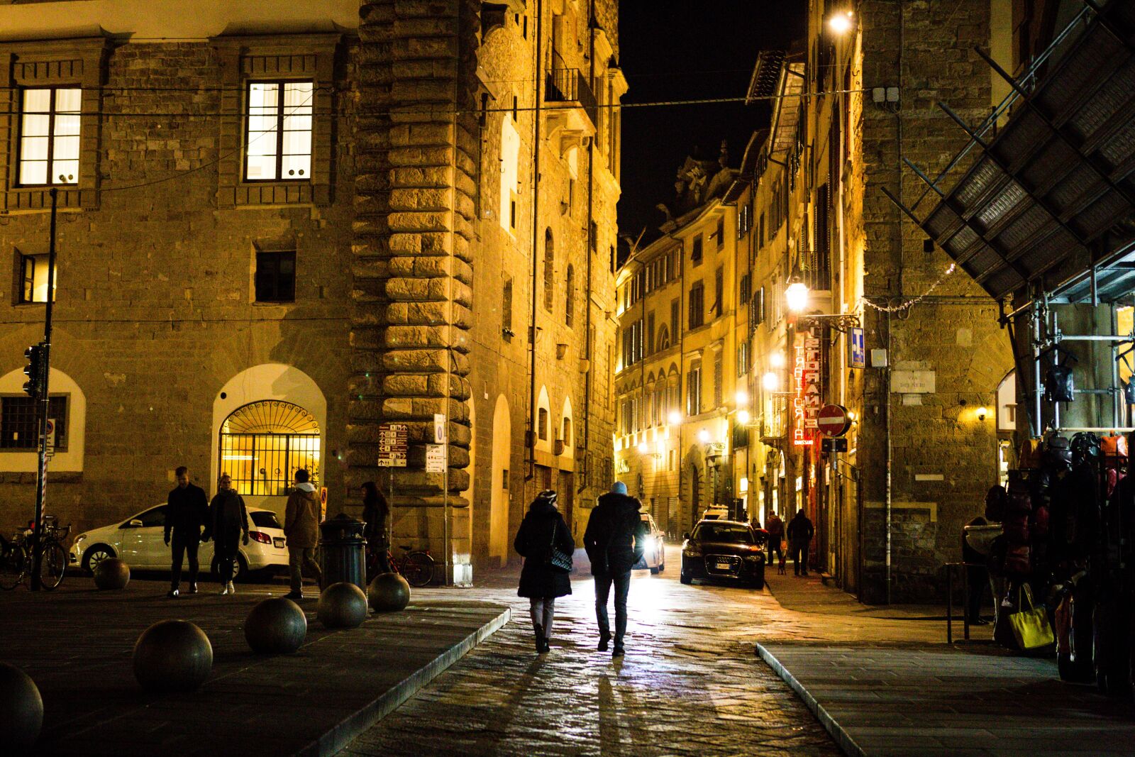 Canon EOS 5D Mark III sample photo. Florence, street, people photography