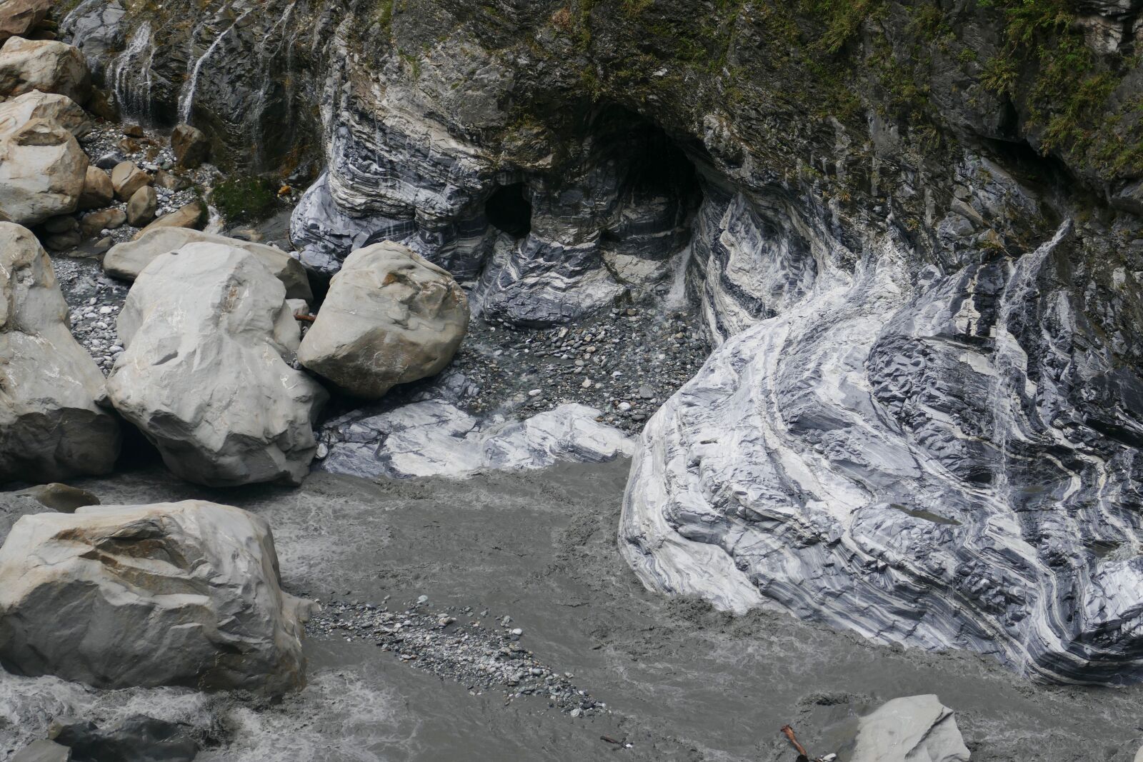 Panasonic Lumix DMC-FZ1000 sample photo. Taiwan, taroko, taroko gorge photography