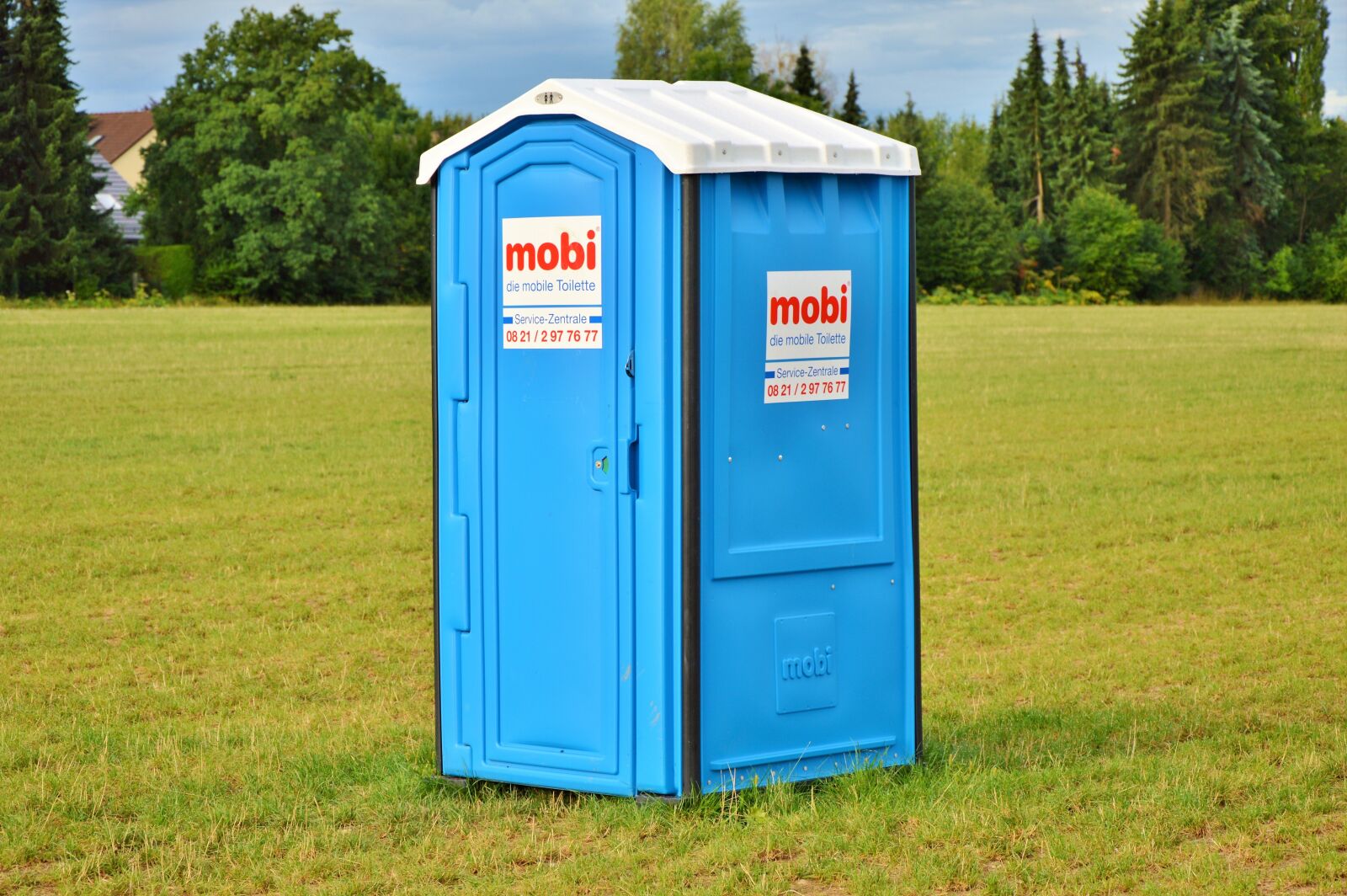 Nikon D3200 sample photo. Dixi, toilet, dixi loo photography
