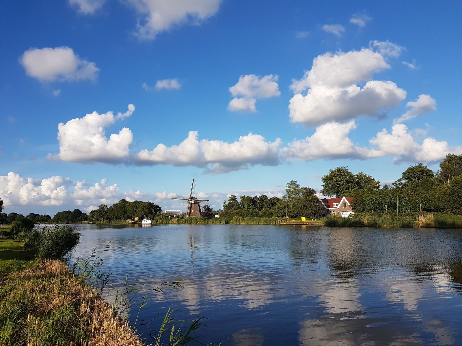 Samsung Galaxy S7 sample photo. Amstel, river, amsterdam photography