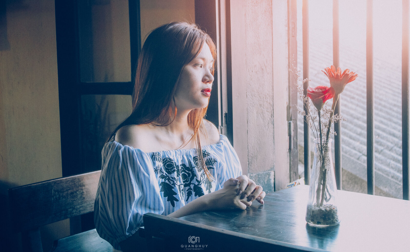 Canon EOS 60D sample photo. Flowers, girl, h, i photography