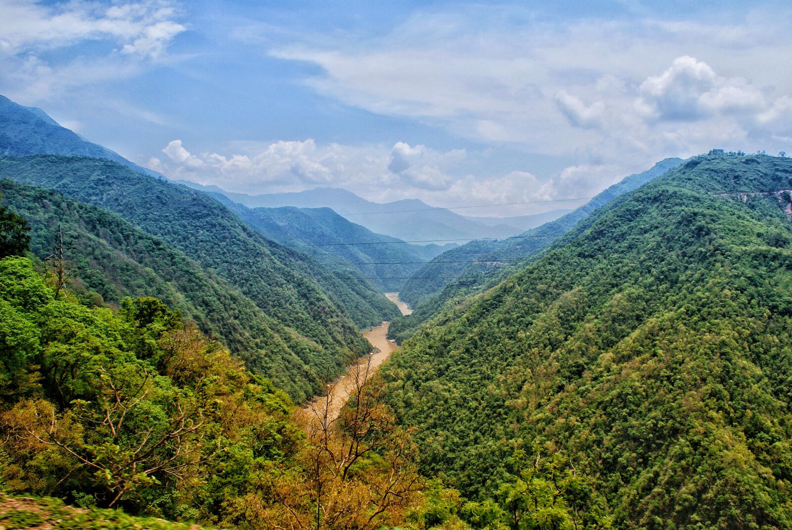 Sony Alpha DSLR-A100 sample photo. Hills, mountains, landscape photography