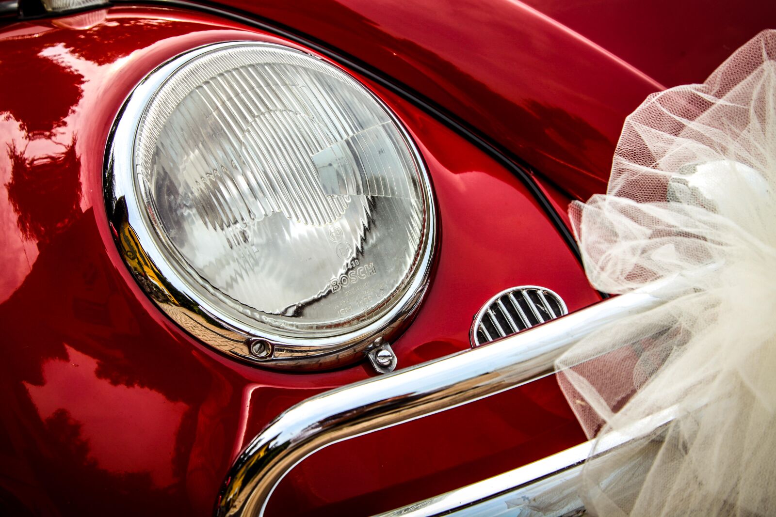 Canon EF 24-105mm F4L IS USM sample photo. Car, ceremony, classic, lamp photography