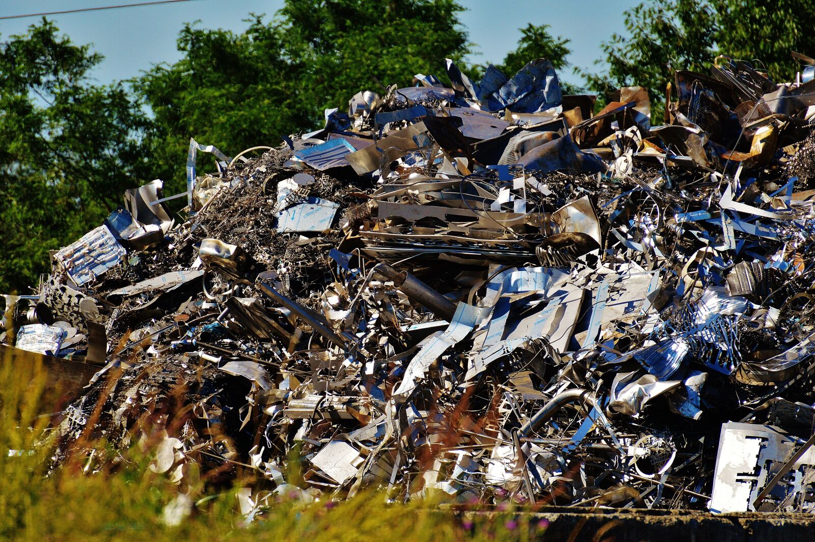 Nikon D3200 sample photo. Iron, scrap, scrap metal photography