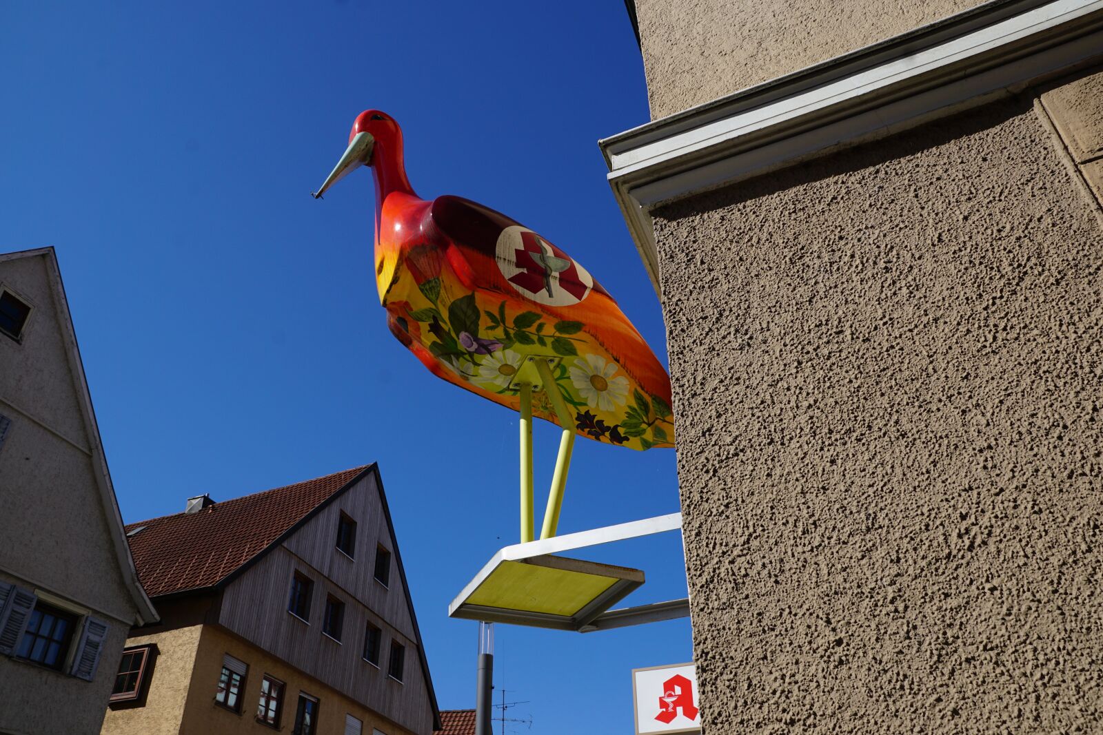 Sony DT 16-50mm F2.8 SSM sample photo. Stork, house, facade photography
