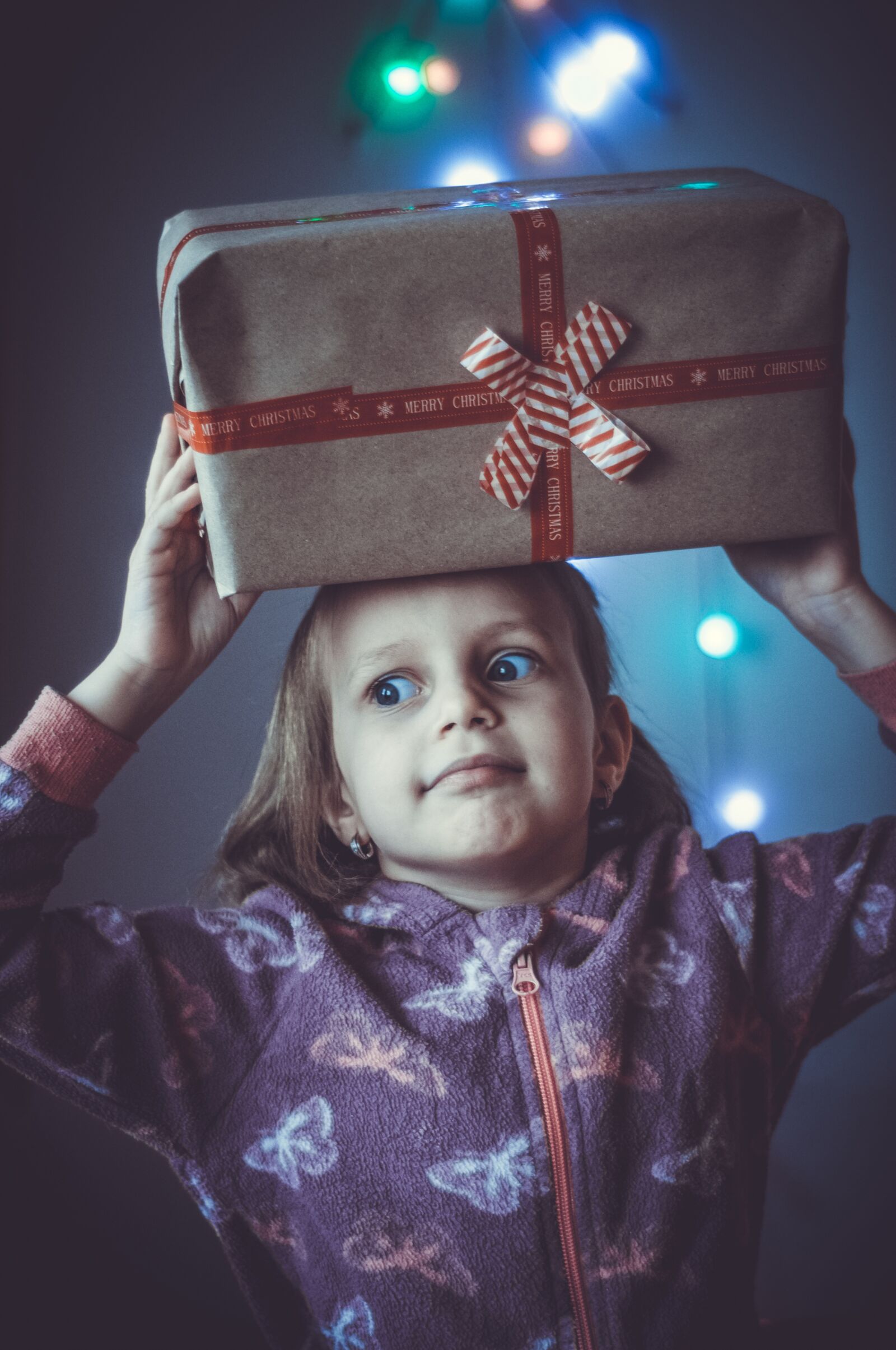 Nikon D300 sample photo. New year gifts, kids photography