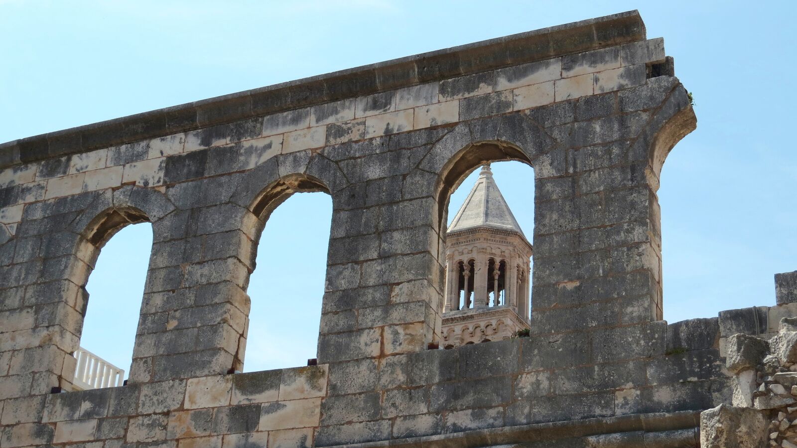 Canon PowerShot SX50 HS sample photo. Diocletian's palace, lake dusia photography