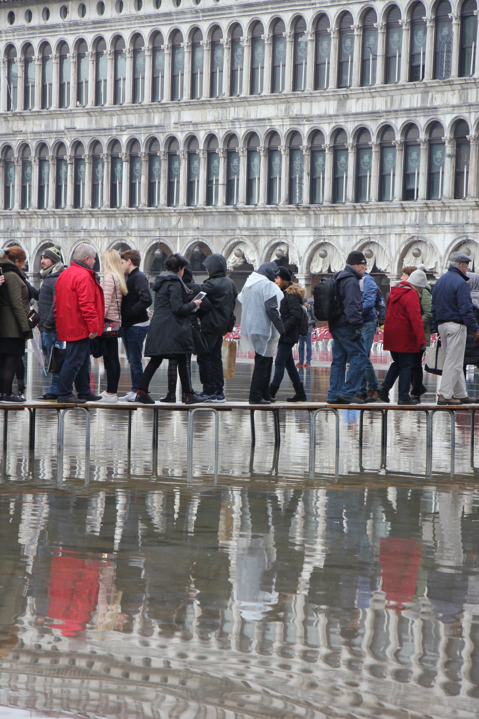 Canon EOS 550D (EOS Rebel T2i / EOS Kiss X4) sample photo. Venice, st mark's square photography