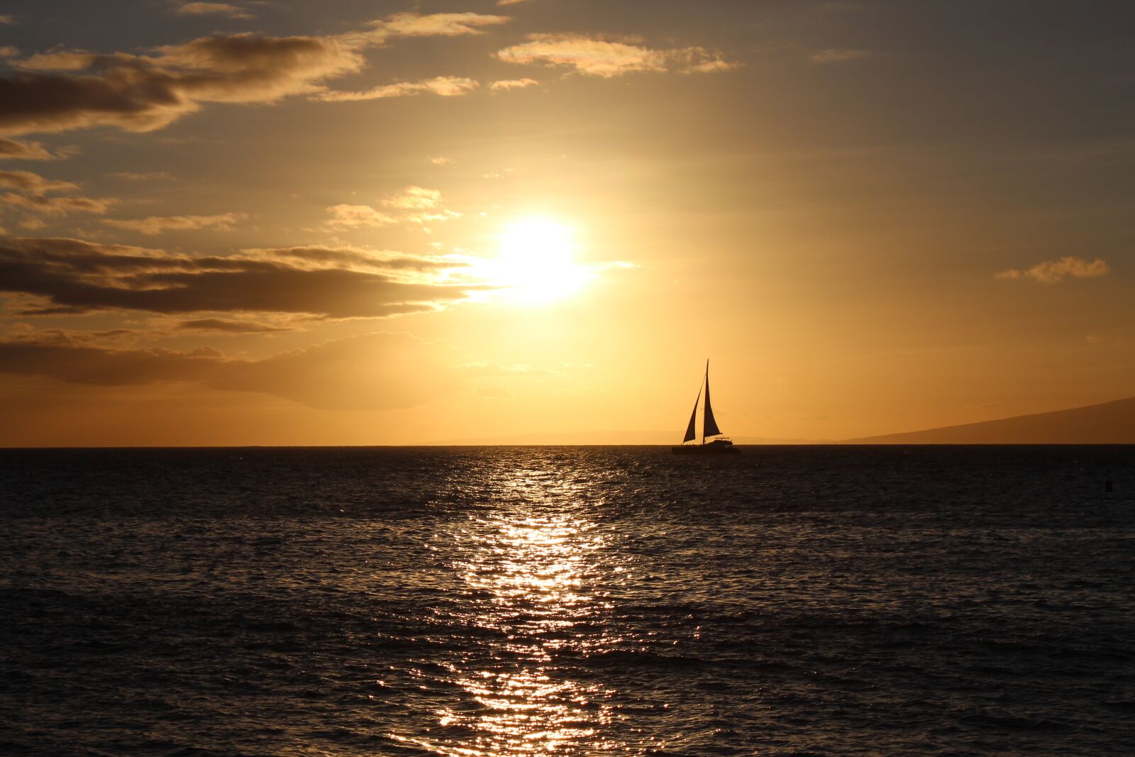 Canon EOS 600D (Rebel EOS T3i / EOS Kiss X5) sample photo. Sunset, sail boat, vacation photography
