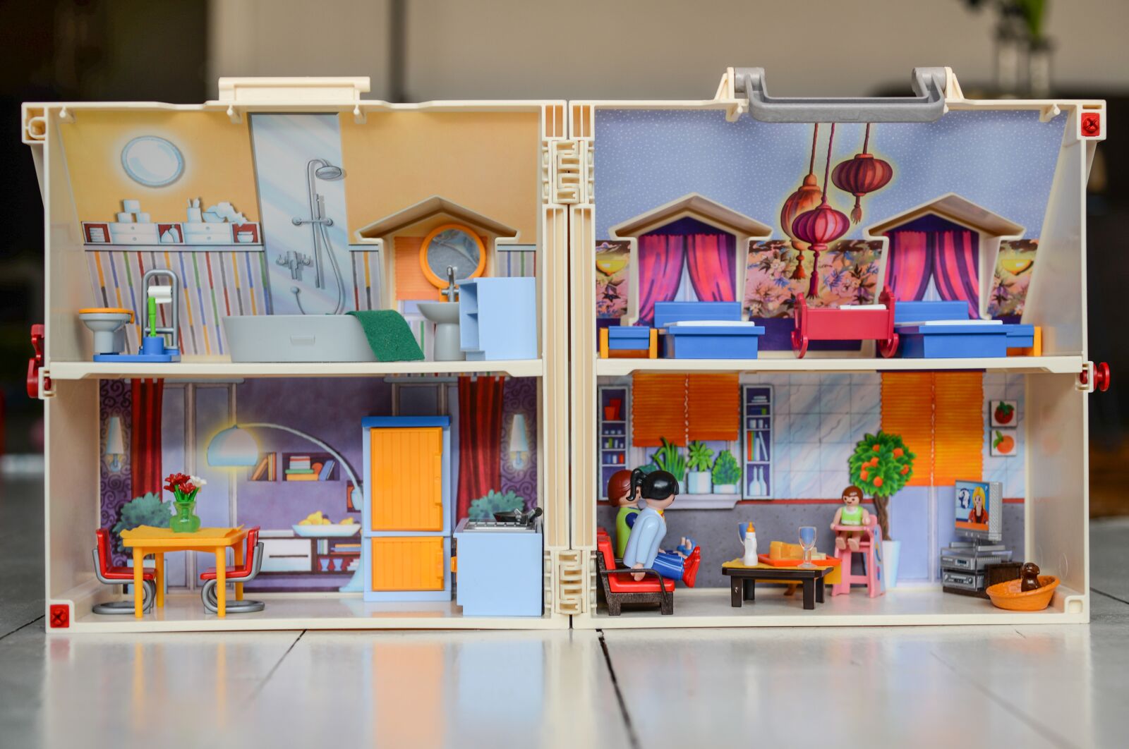 Nikon D610 sample photo. Toy, playmobil, shelf photography
