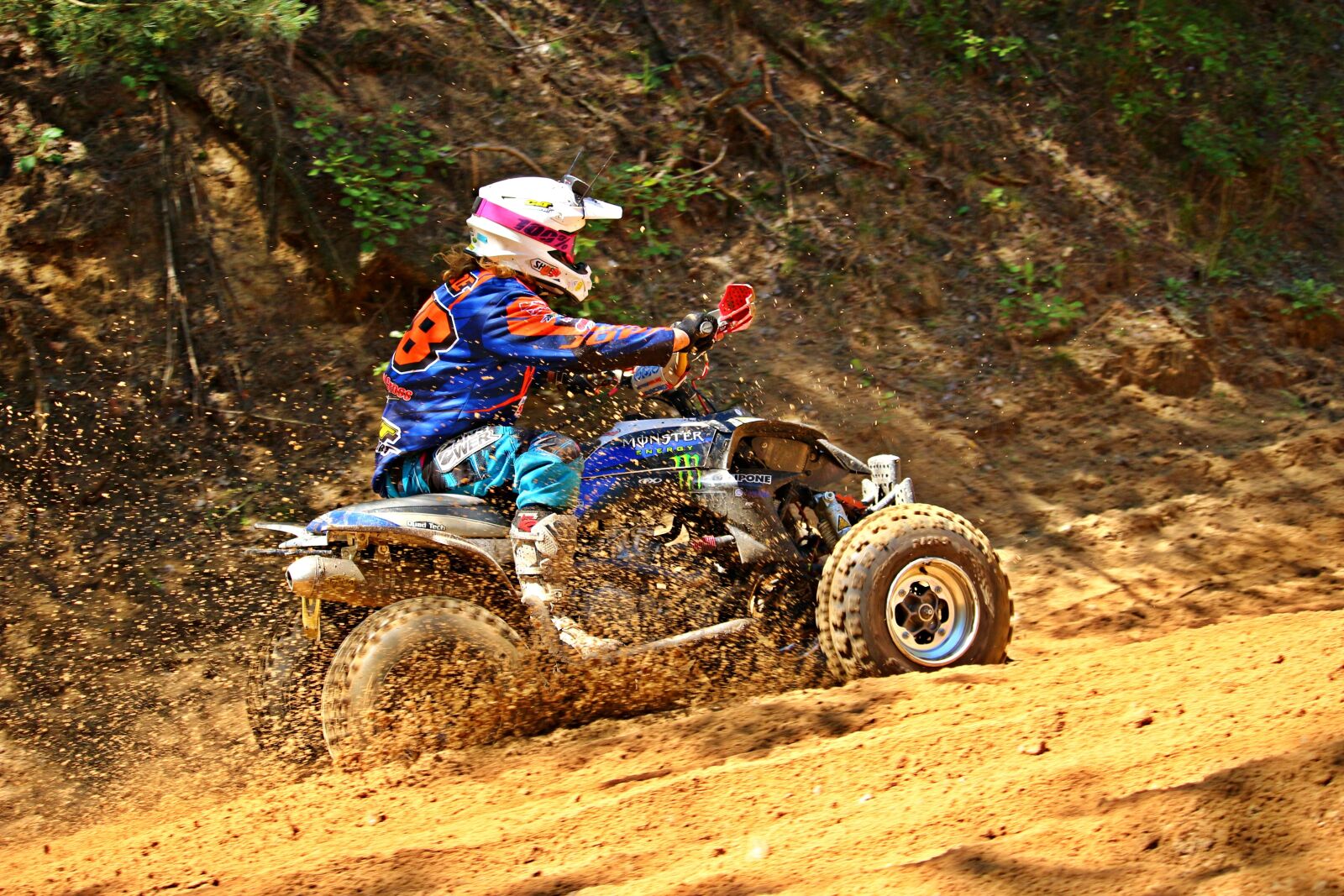 Canon EOS 100D (EOS Rebel SL1 / EOS Kiss X7) sample photo. Motocross, quad, atv photography