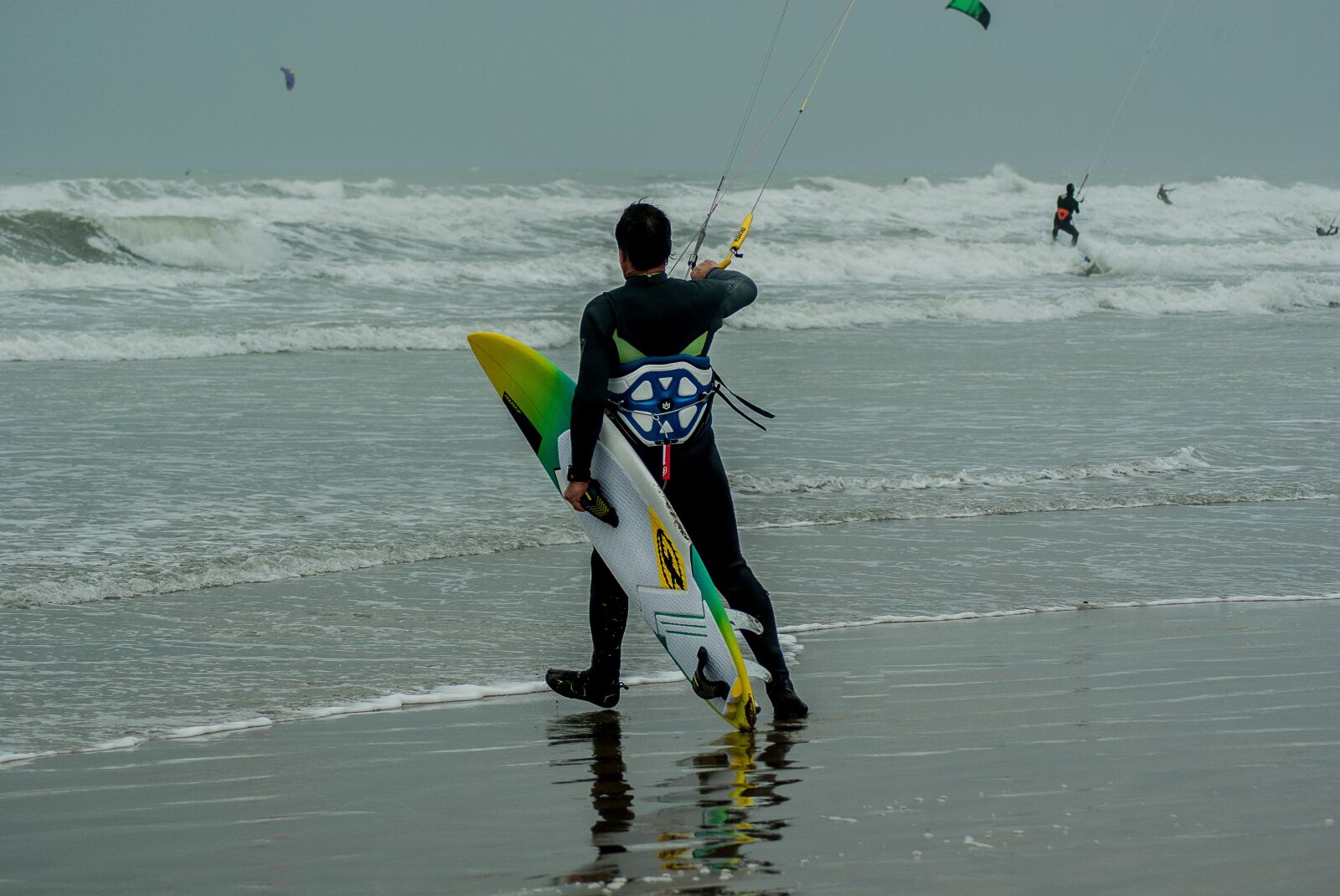 Pentax K10D sample photo. Kite surfing, kite surfer photography