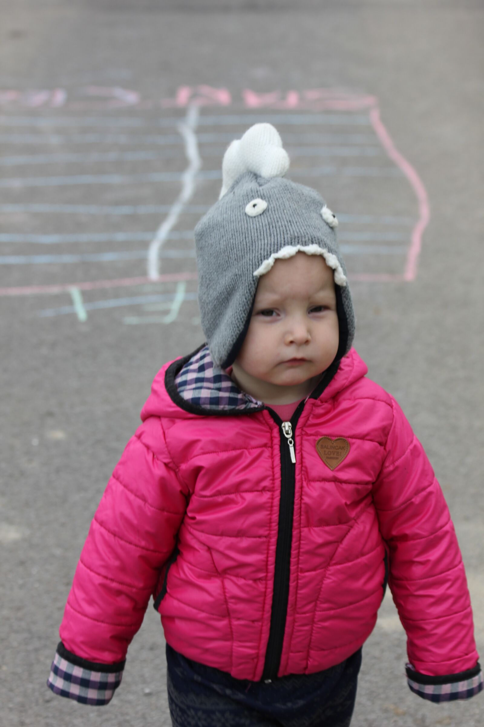 Canon EOS 550D (EOS Rebel T2i / EOS Kiss X4) sample photo. Child, baby girl, walk photography