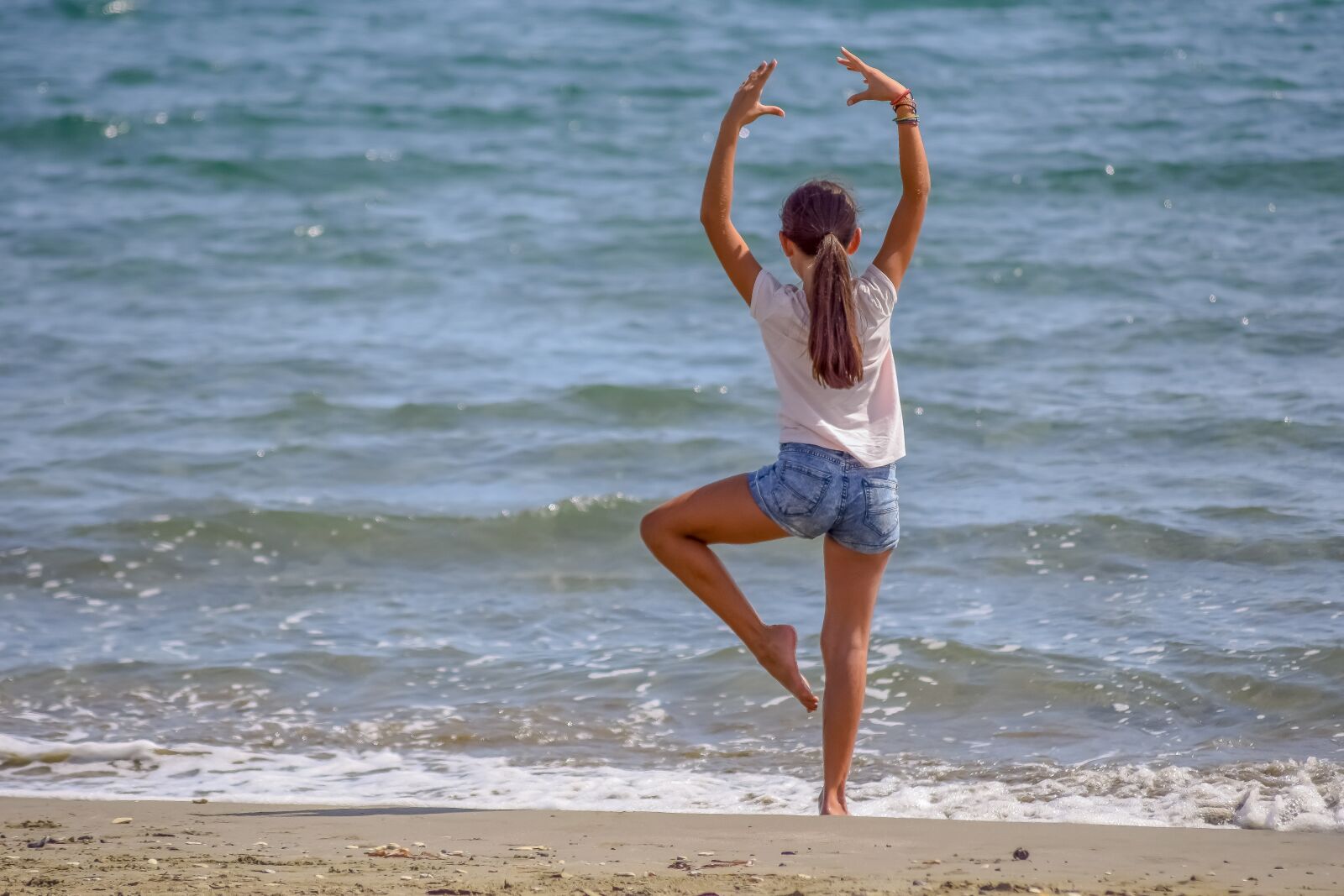 Nikon D3300 sample photo. Girl, dancing, outdoors photography