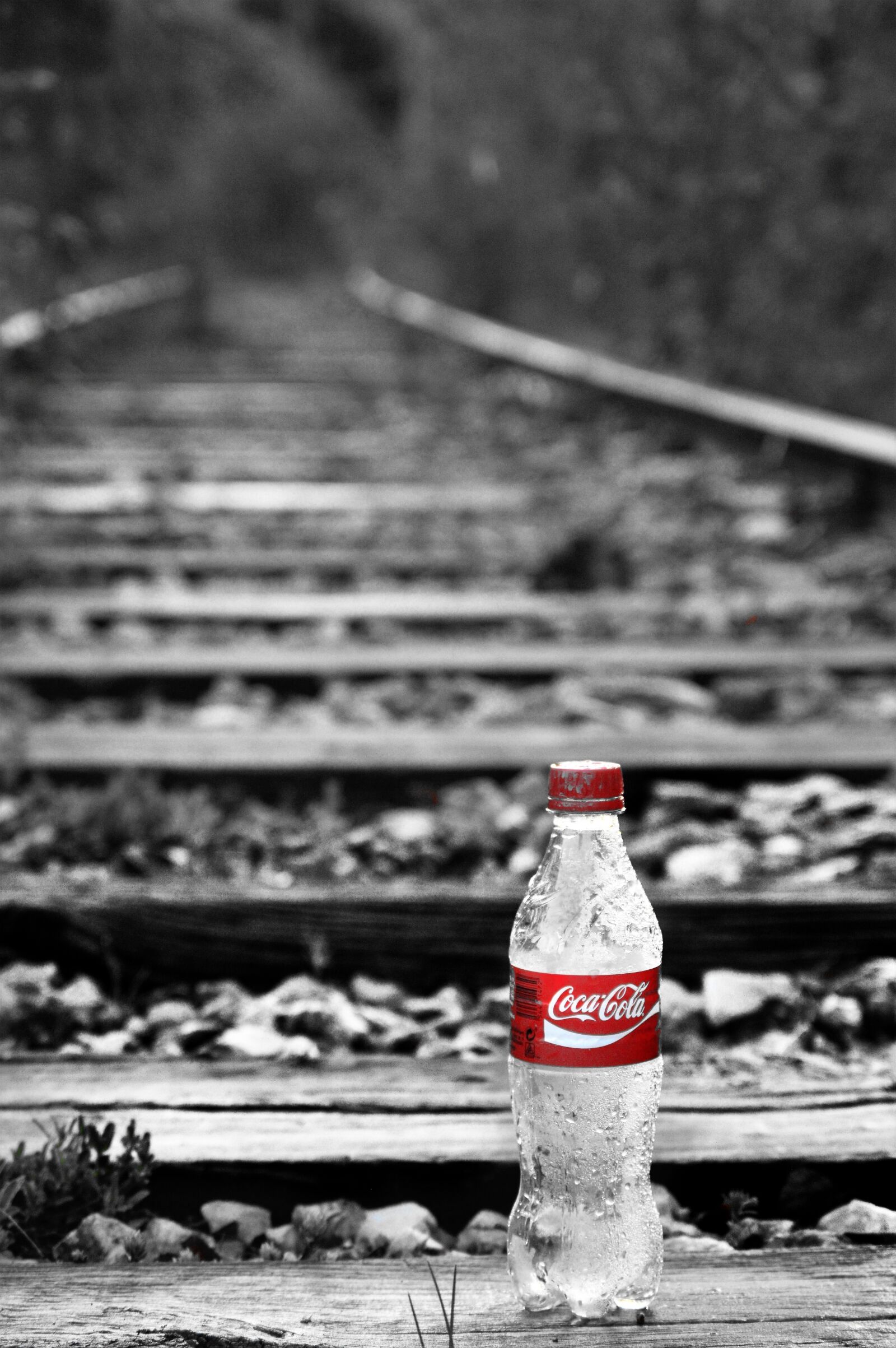 Nikon D3200 sample photo. Coca cola, train tracks photography