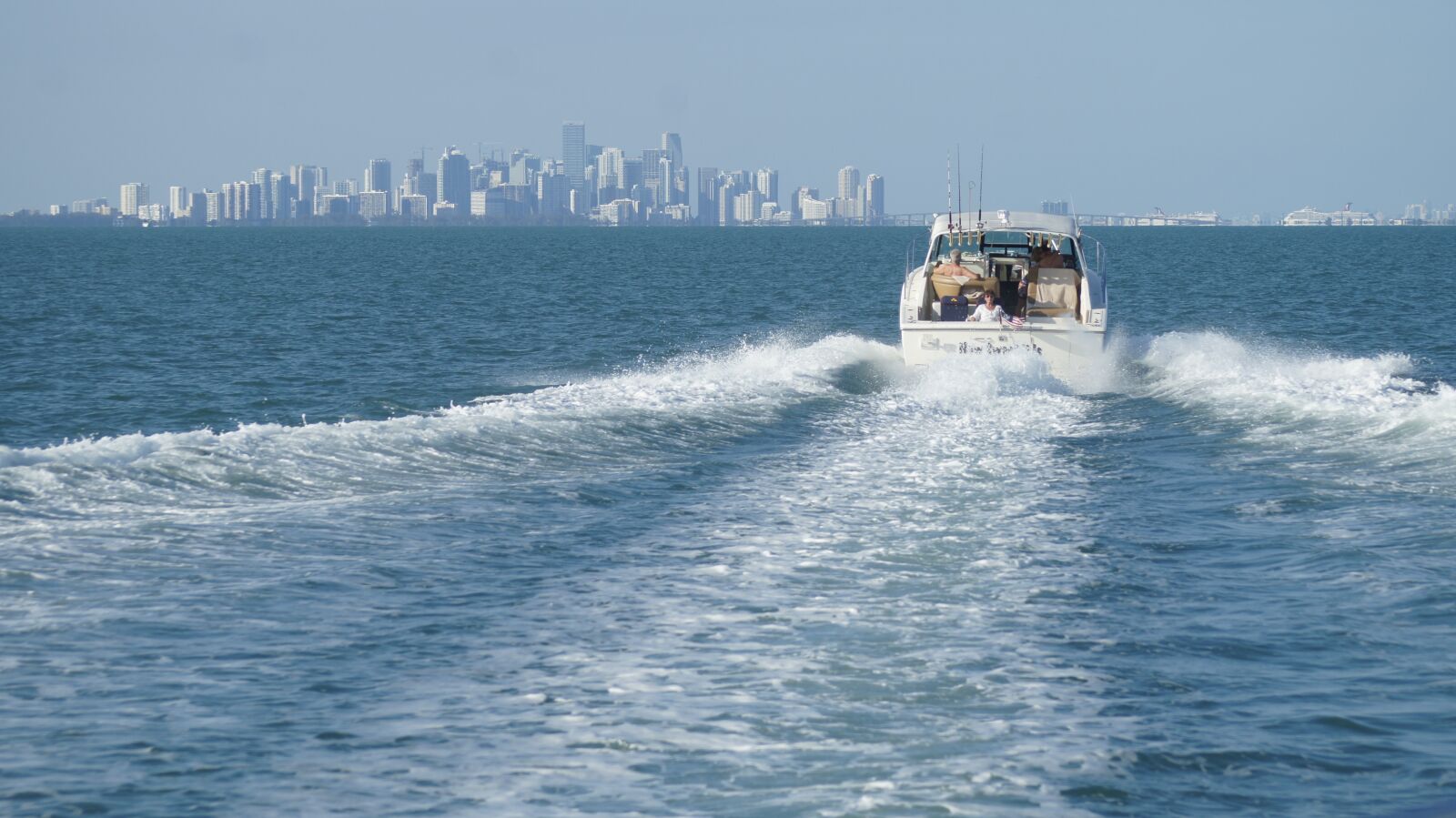 Sony SLT-A35 sample photo. Keywest, florida, boat photography