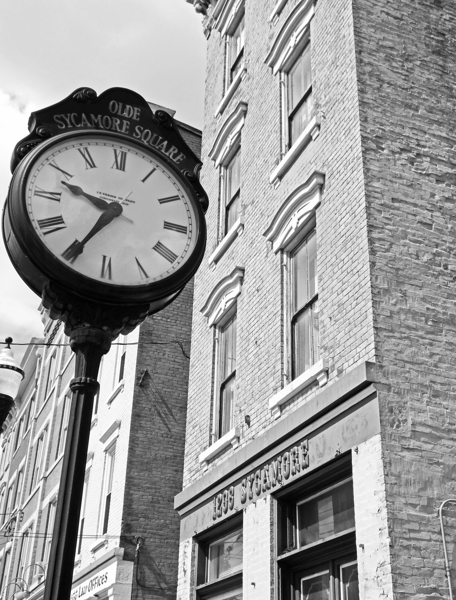 Fujifilm FinePix S4300 sample photo. Clock, over-the-rhine, cincinnati photography