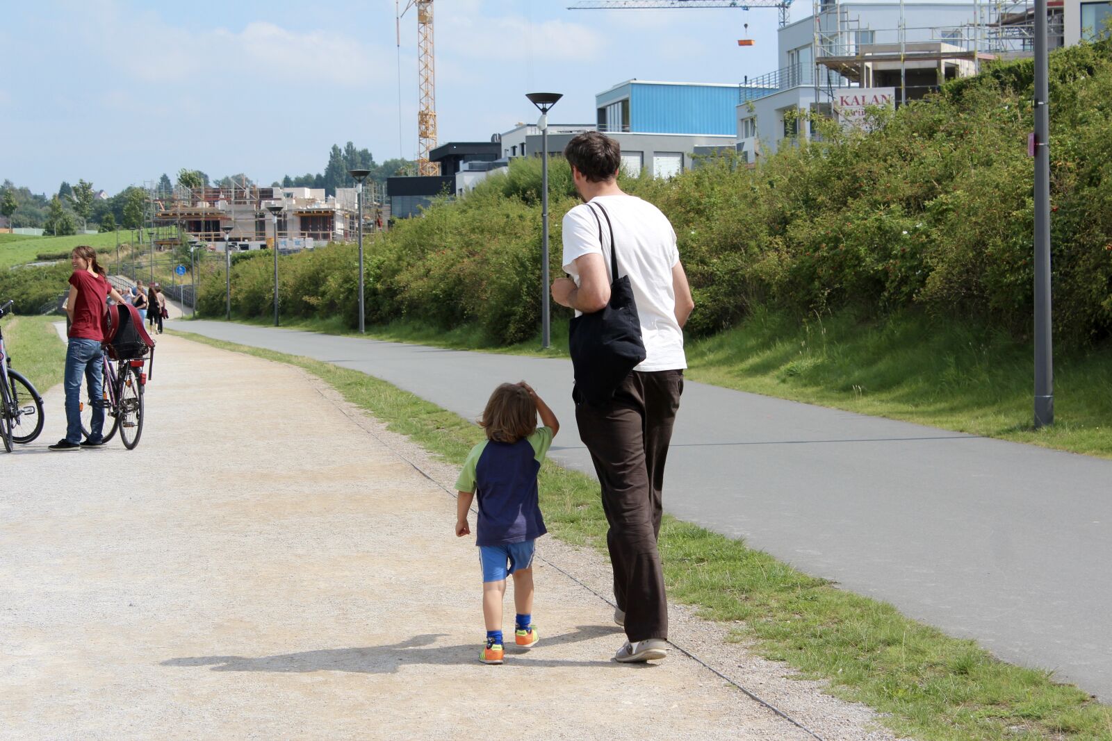 Canon EOS 600D (Rebel EOS T3i / EOS Kiss X5) sample photo. Father, papa, son photography
