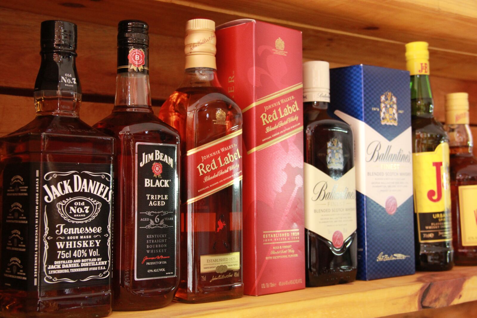Canon EOS 60D sample photo. Whiskies, imported, alcohol photography
