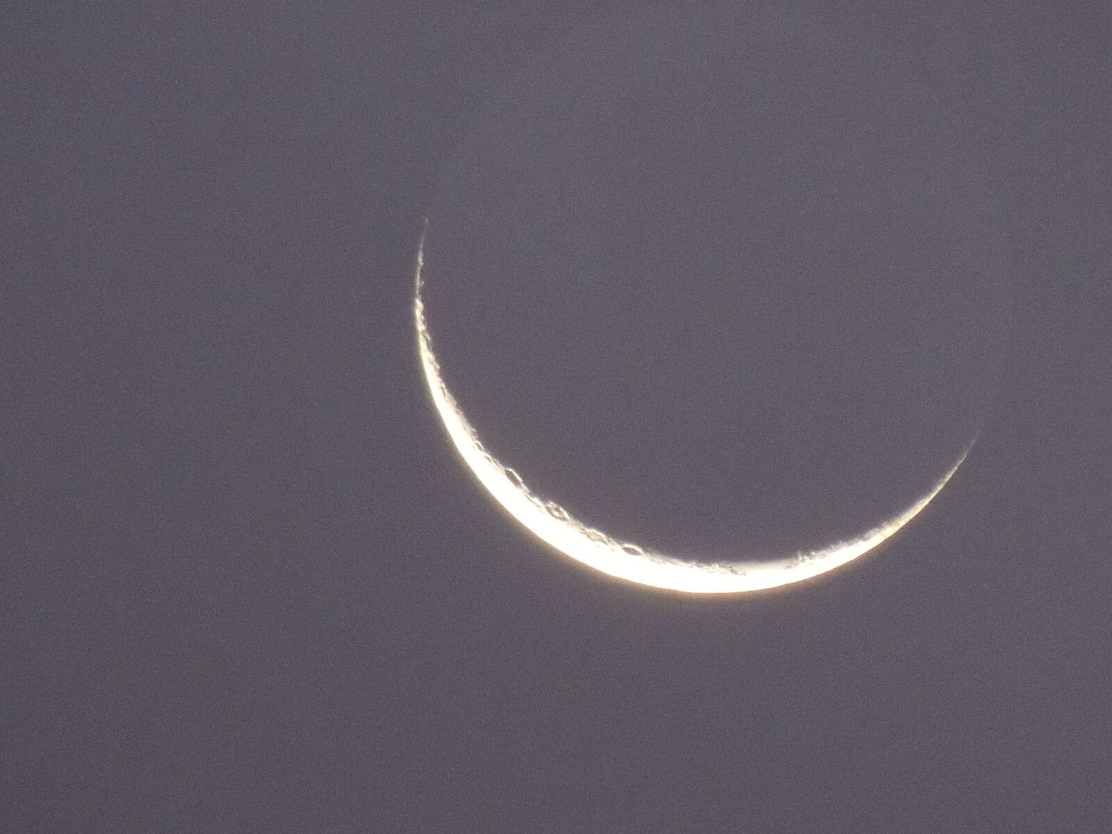 Nikon Coolpix P510 sample photo. Crescent moon, moon, planet photography