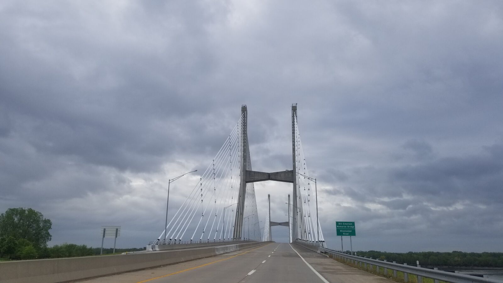 Samsung Galaxy S8 sample photo. Bridge, storm, storming photography