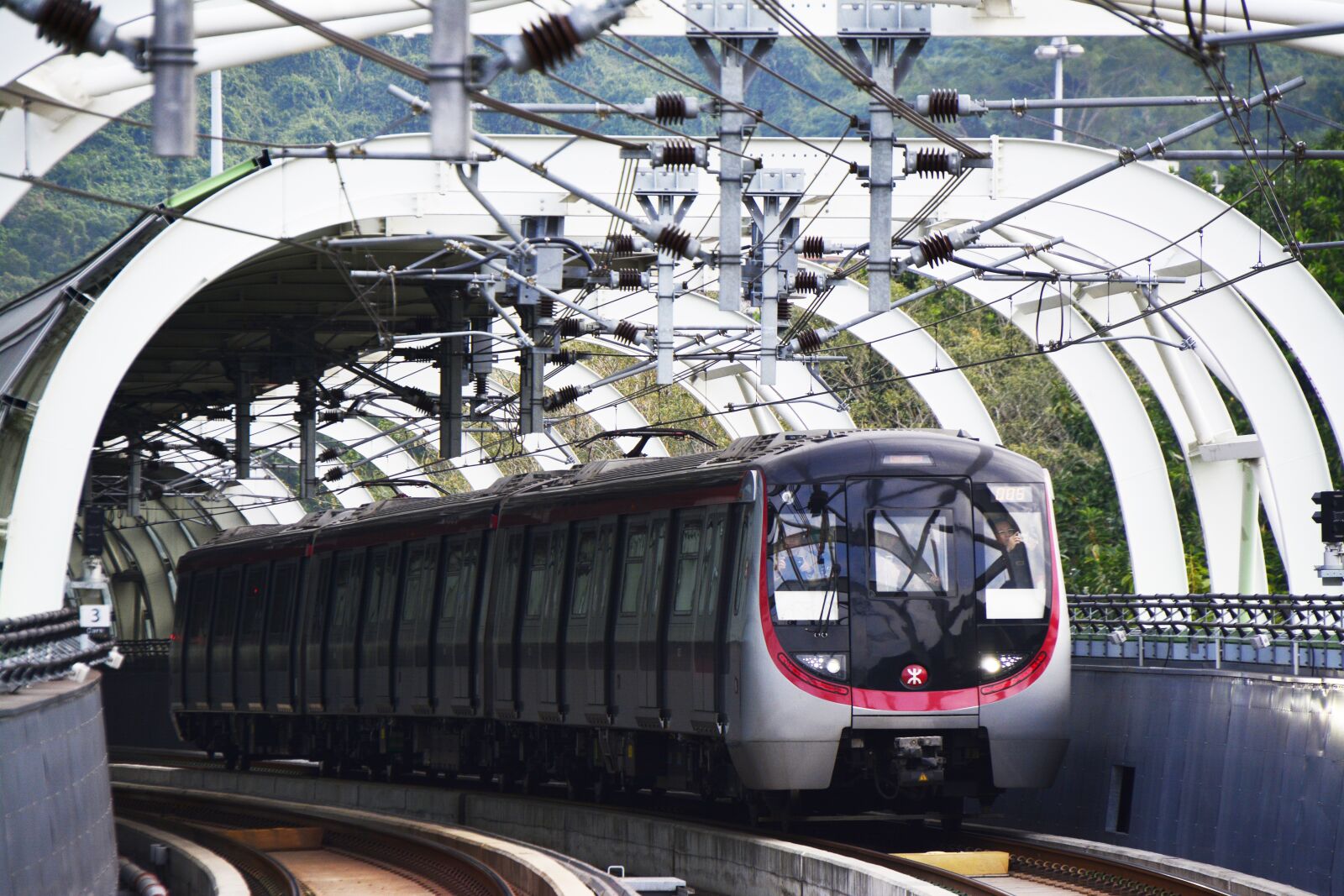 Nikon D5200 sample photo. Hong kong, mtr, train photography