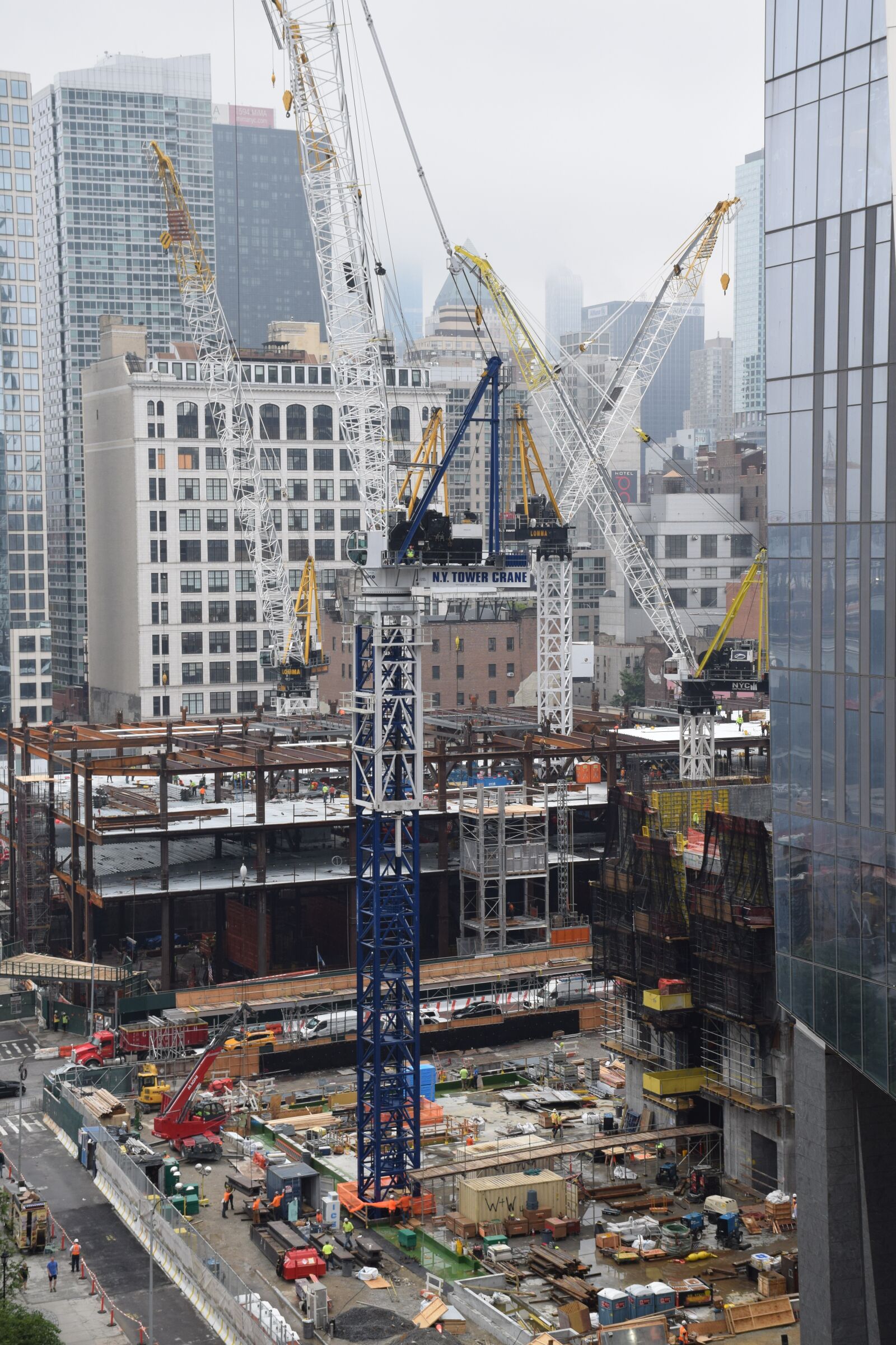 Nikon D3300 sample photo. Crane, cranes, construction photography