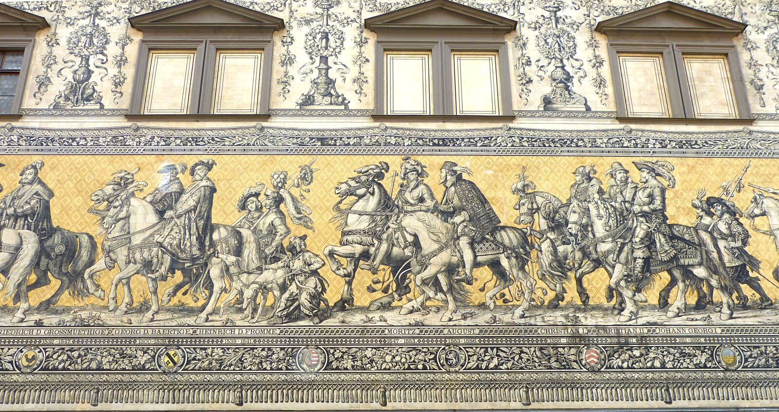 Panasonic Lumix DMC-FZ150 sample photo. Dresden, historic center, saxony photography