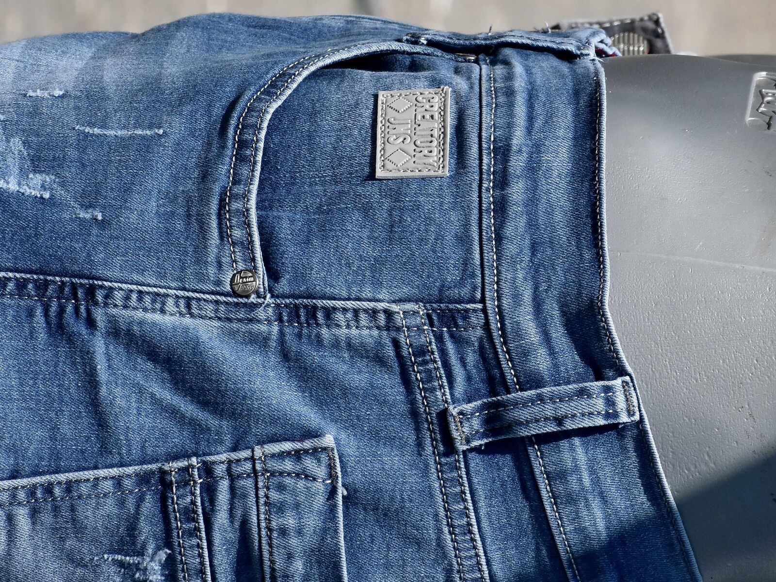 Nikon D5500 sample photo. Denim, jeans, pants, trouser photography