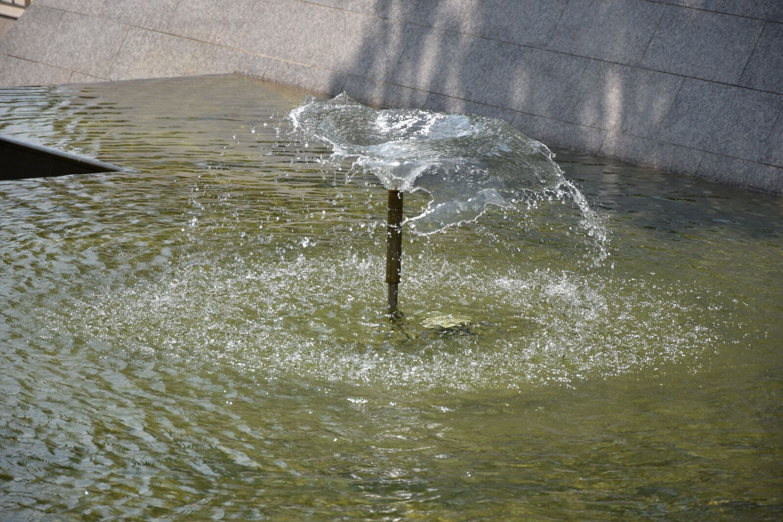 Nikon D3300 sample photo. Water, fountain, summer photography