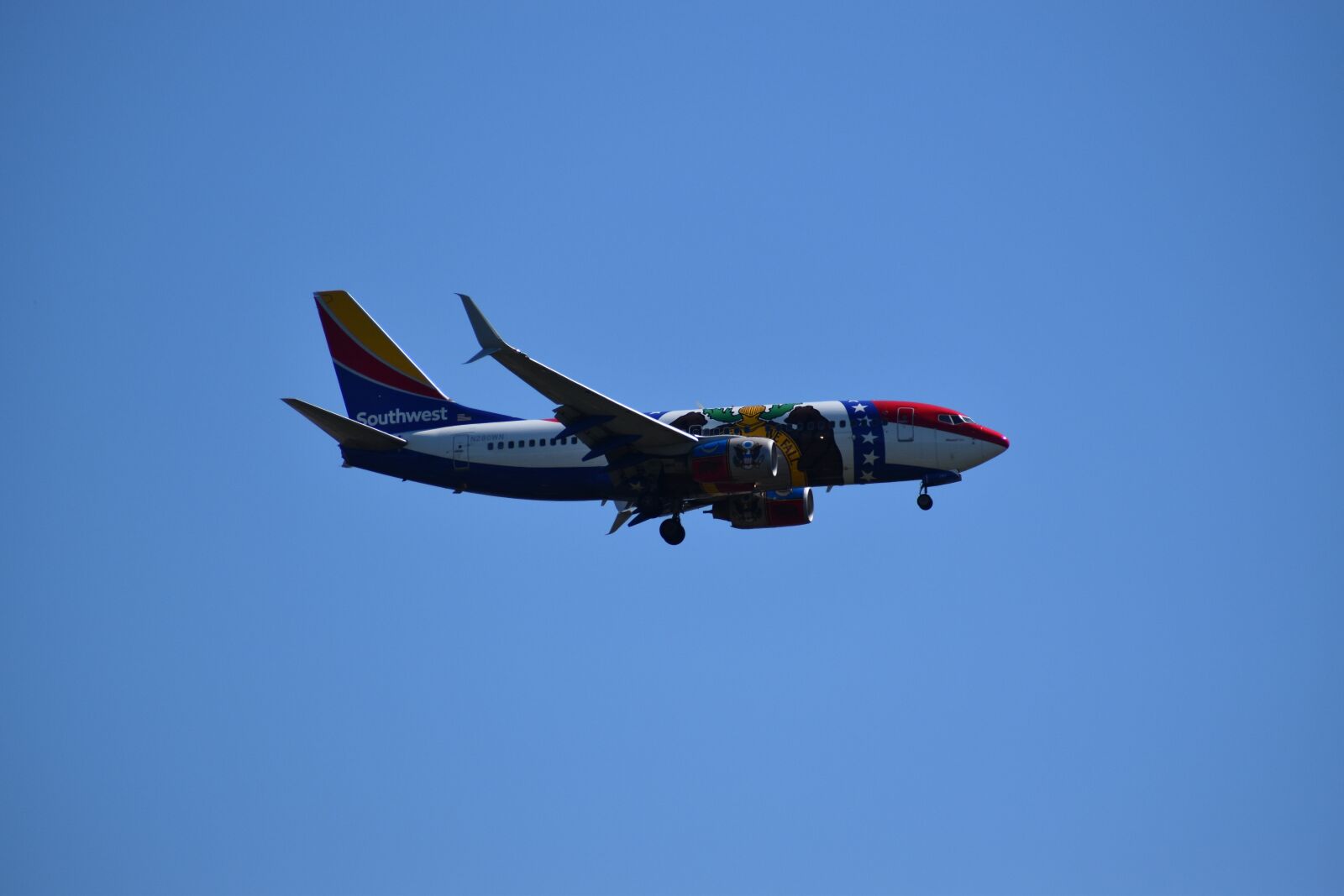 Nikon D3500 sample photo. Southwest, airliner, airplane photography