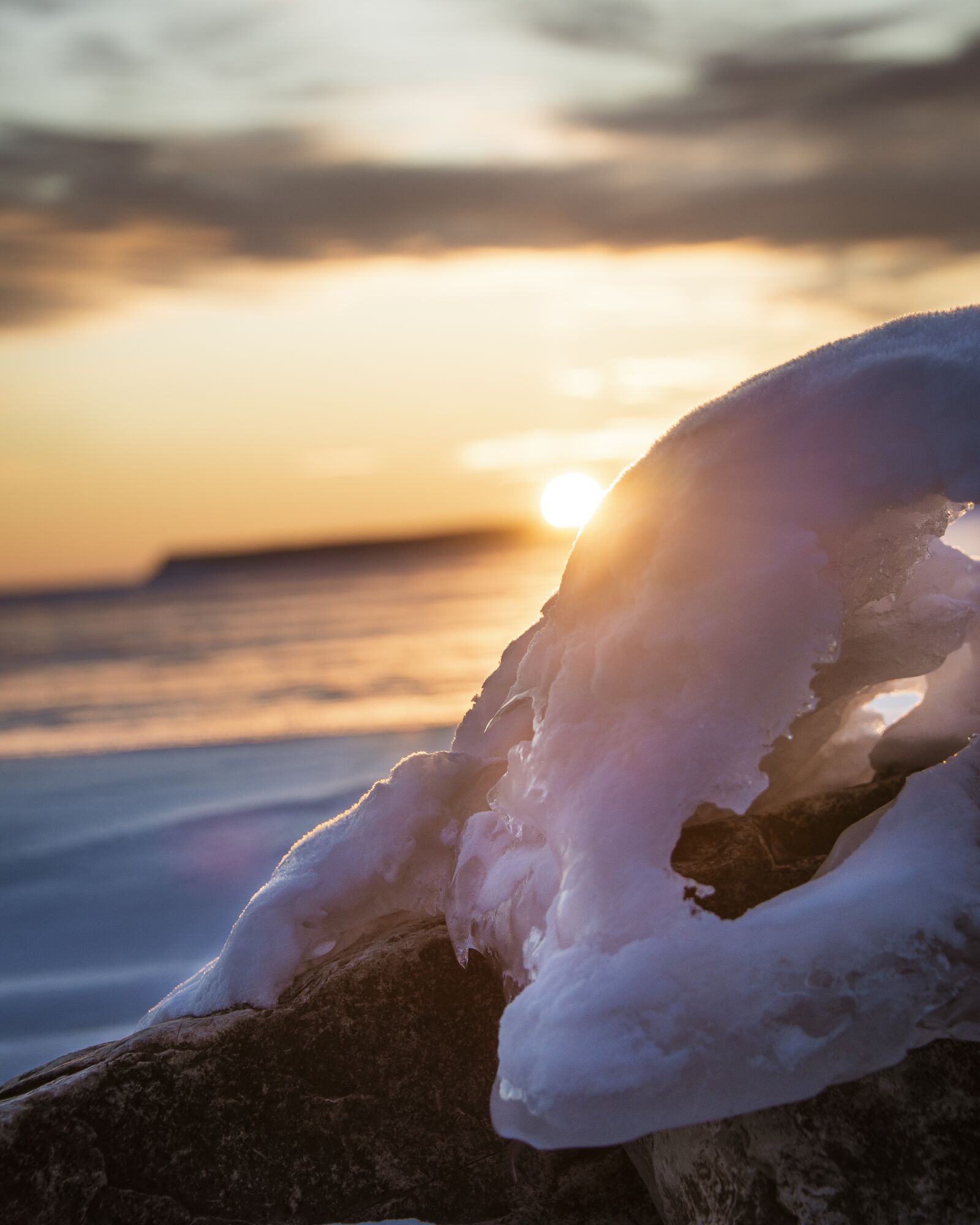Nikon D600 sample photo. Sunrise, ice, lake photography