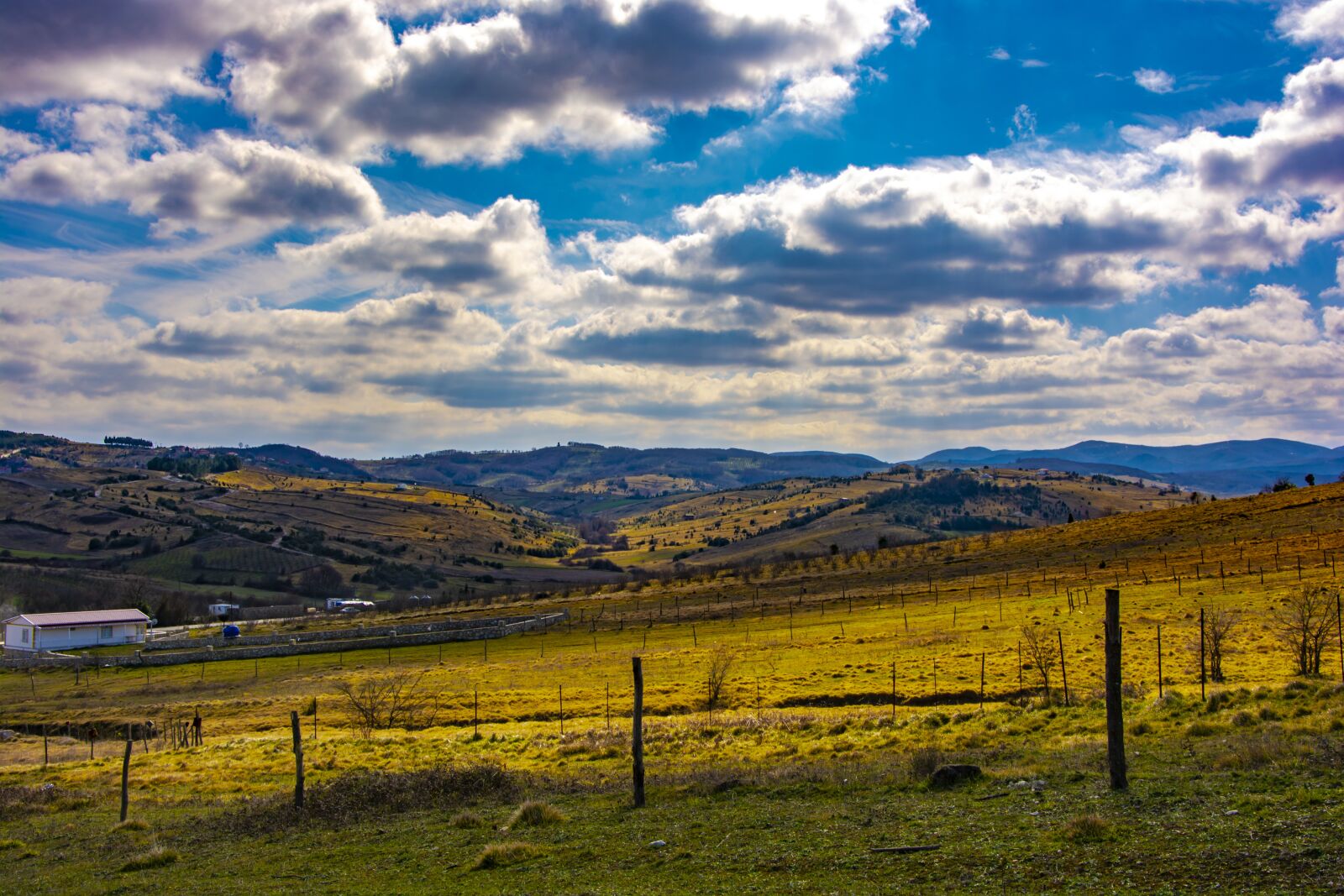 Nikon D5200 sample photo. Clouds, landscape, sky photography
