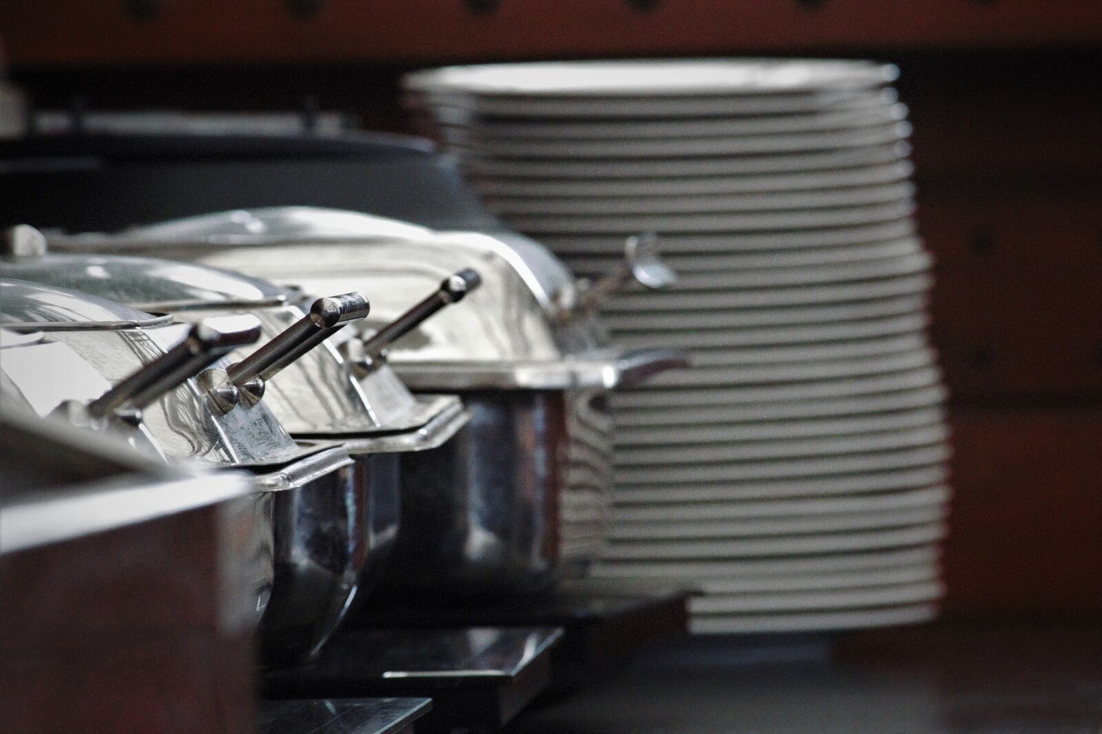 Canon EOS 700D (EOS Rebel T5i / EOS Kiss X7i) sample photo. Food, buffet, restaurant photography